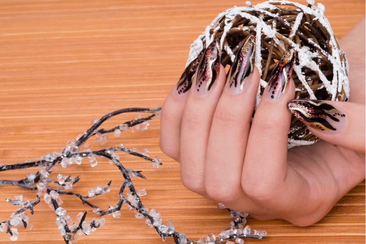 Nuevas tendencias de manicura en 2021: esmaltes Semilac