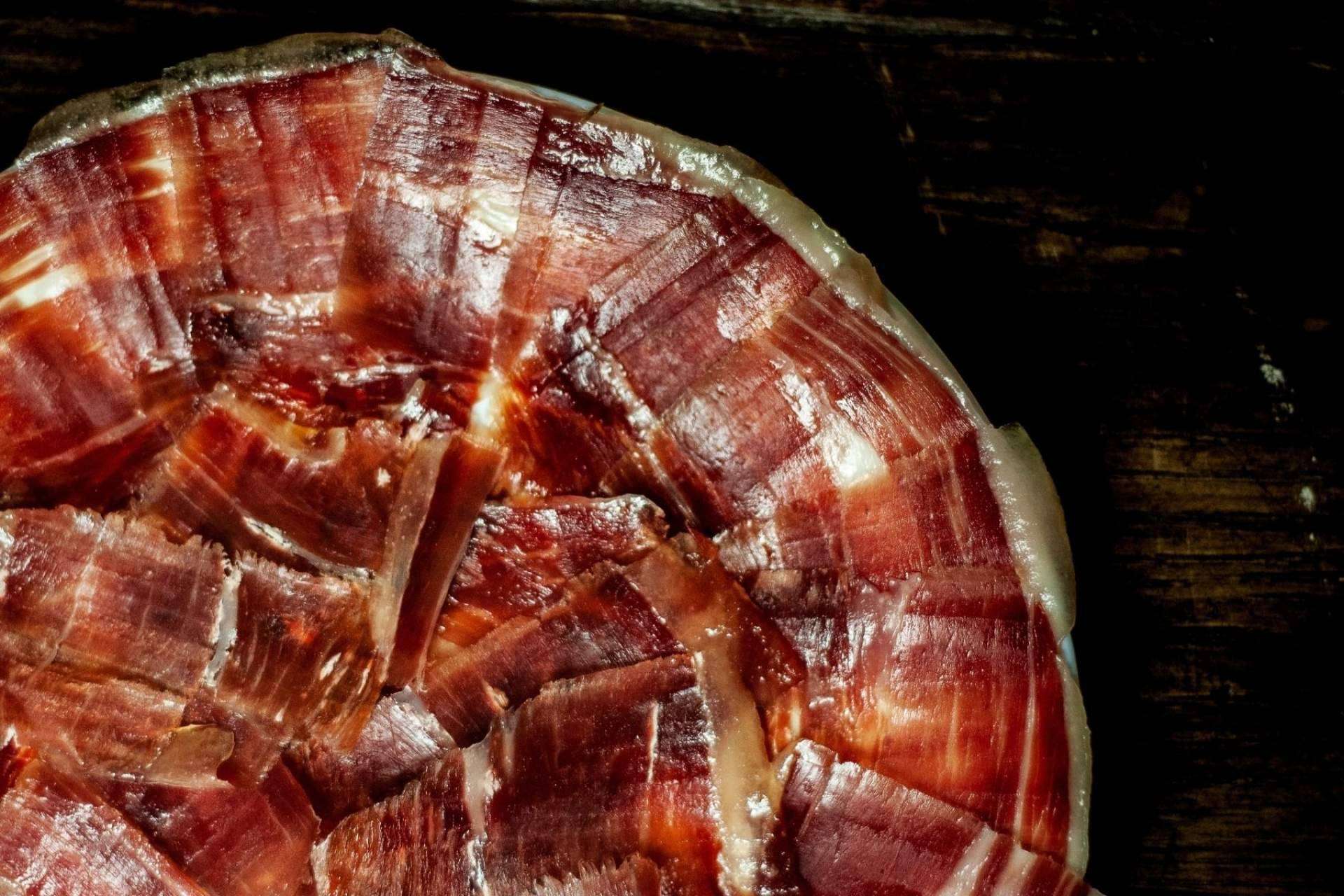 Dónde encontrar jamón ibérico de bellota, según Torrencinas