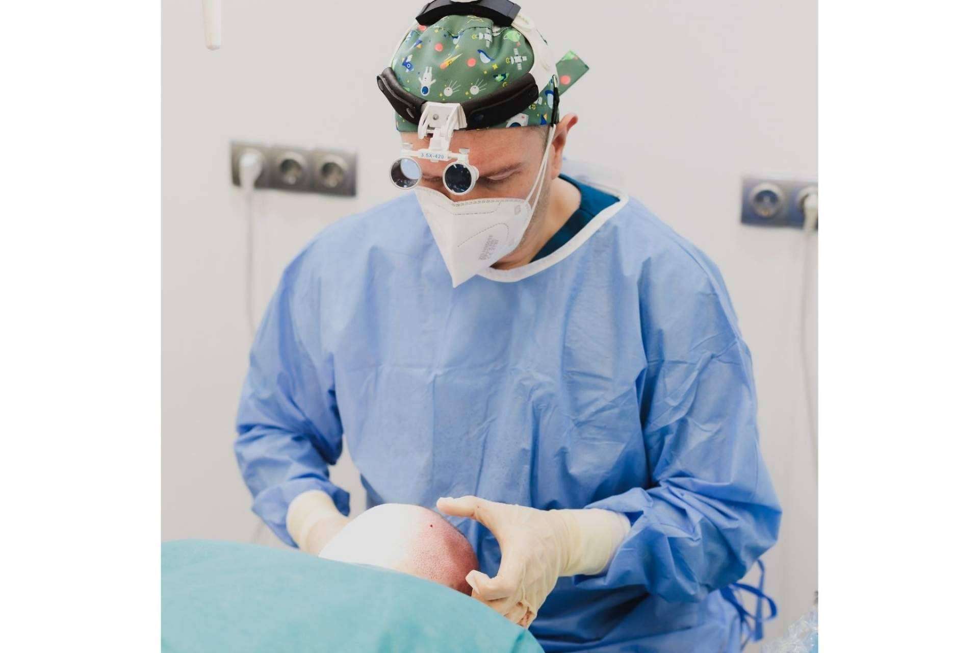 ¿Cuáles son las claves para conseguir un buen trasplante capilar? Adcure Clinic
