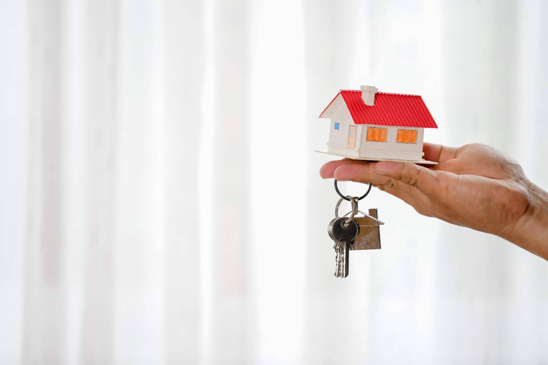 La agencia inmobiliaria de Girona Inmomerkat ayuda a encontrar ofertas inmobiliarias asequibles tras la subida de precios por la pandemia