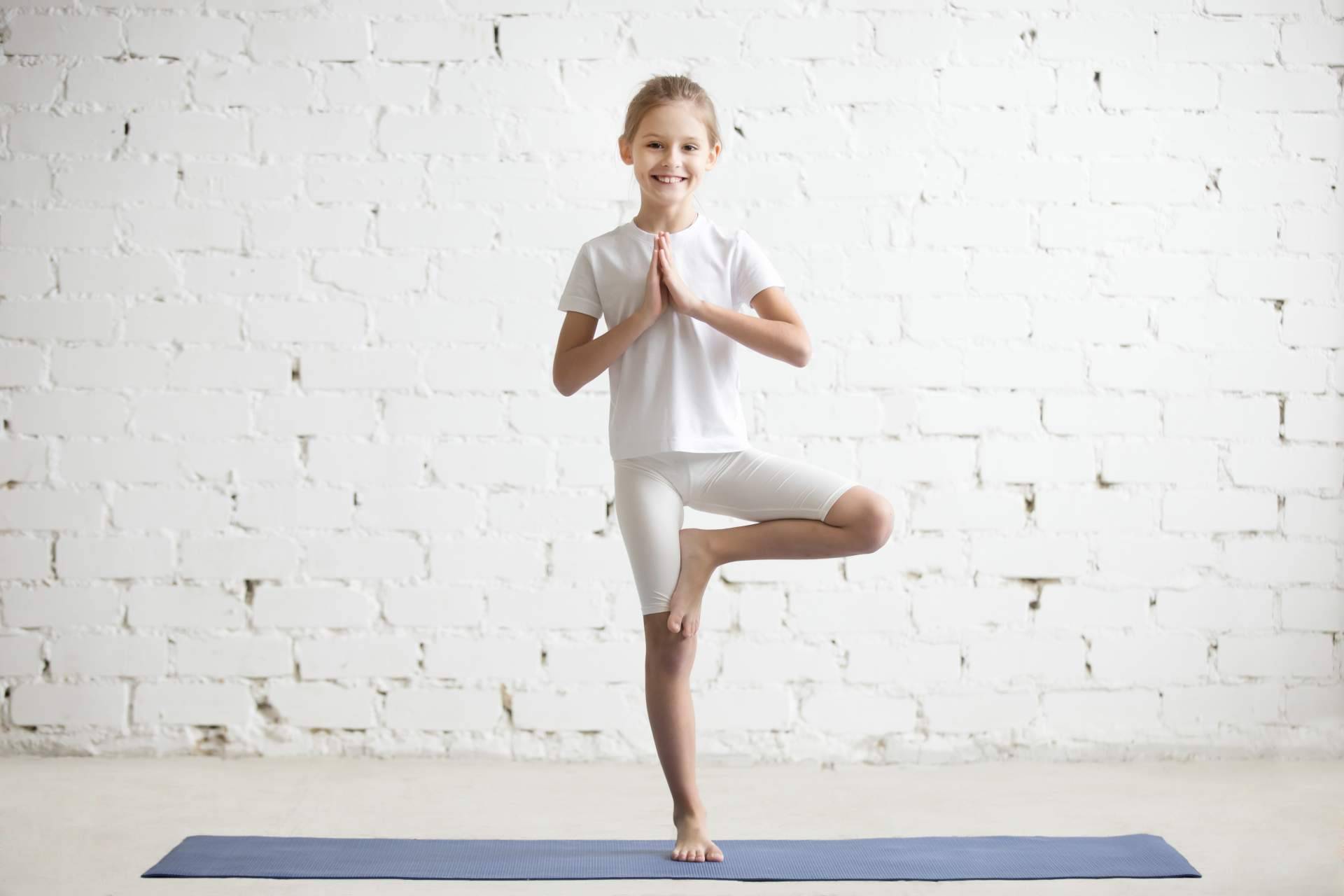 Yoga para Niños, el portal que comparte con los padres beneficios y recomendaciones de esta popular técnica de relajación