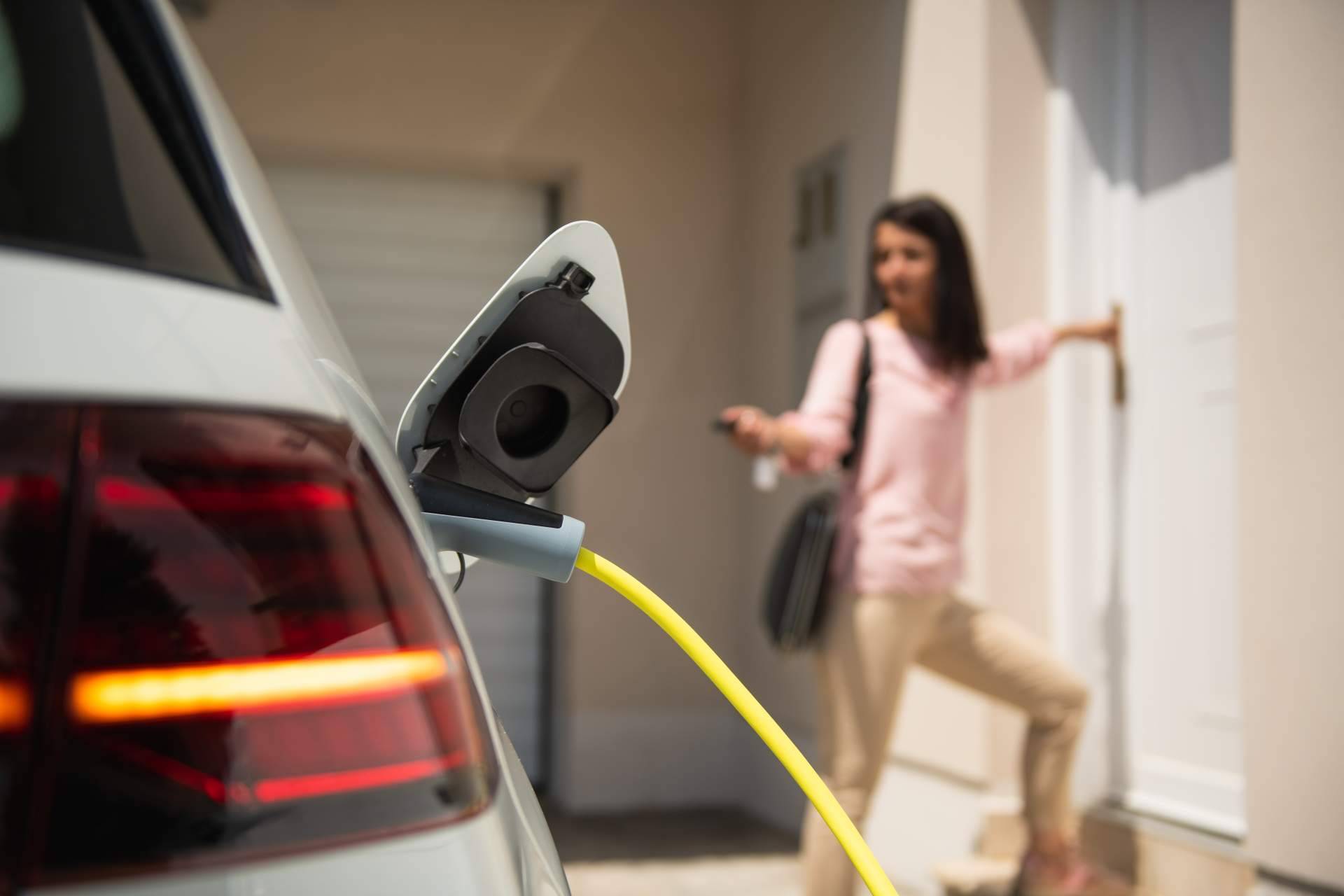 Quality Solar apuesta por los cargadores de coches eléctricos