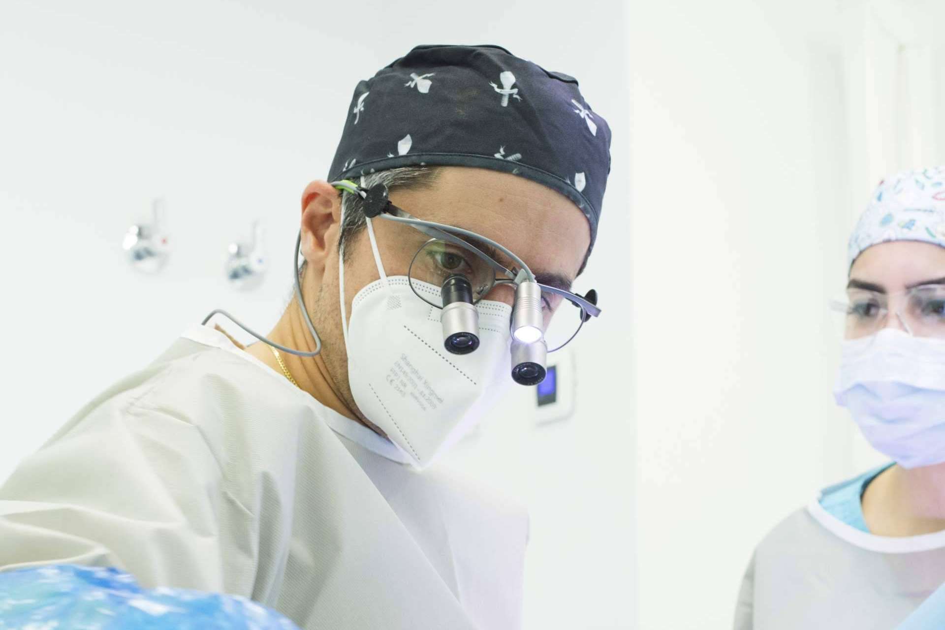 Recuperar la sonrisa con implantes dentales