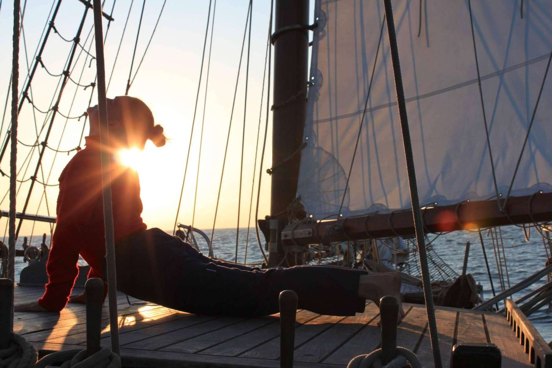 Tras el parón por el COVID-19, por fin se publican los viajes de aventura 2022 del barco Atyla