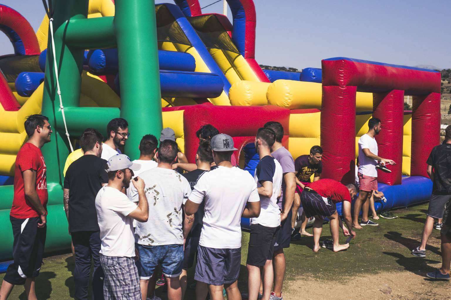 Team building al aire libre, el servicio de multiaventura en la naturaleza que ofrece Eventos Madrid