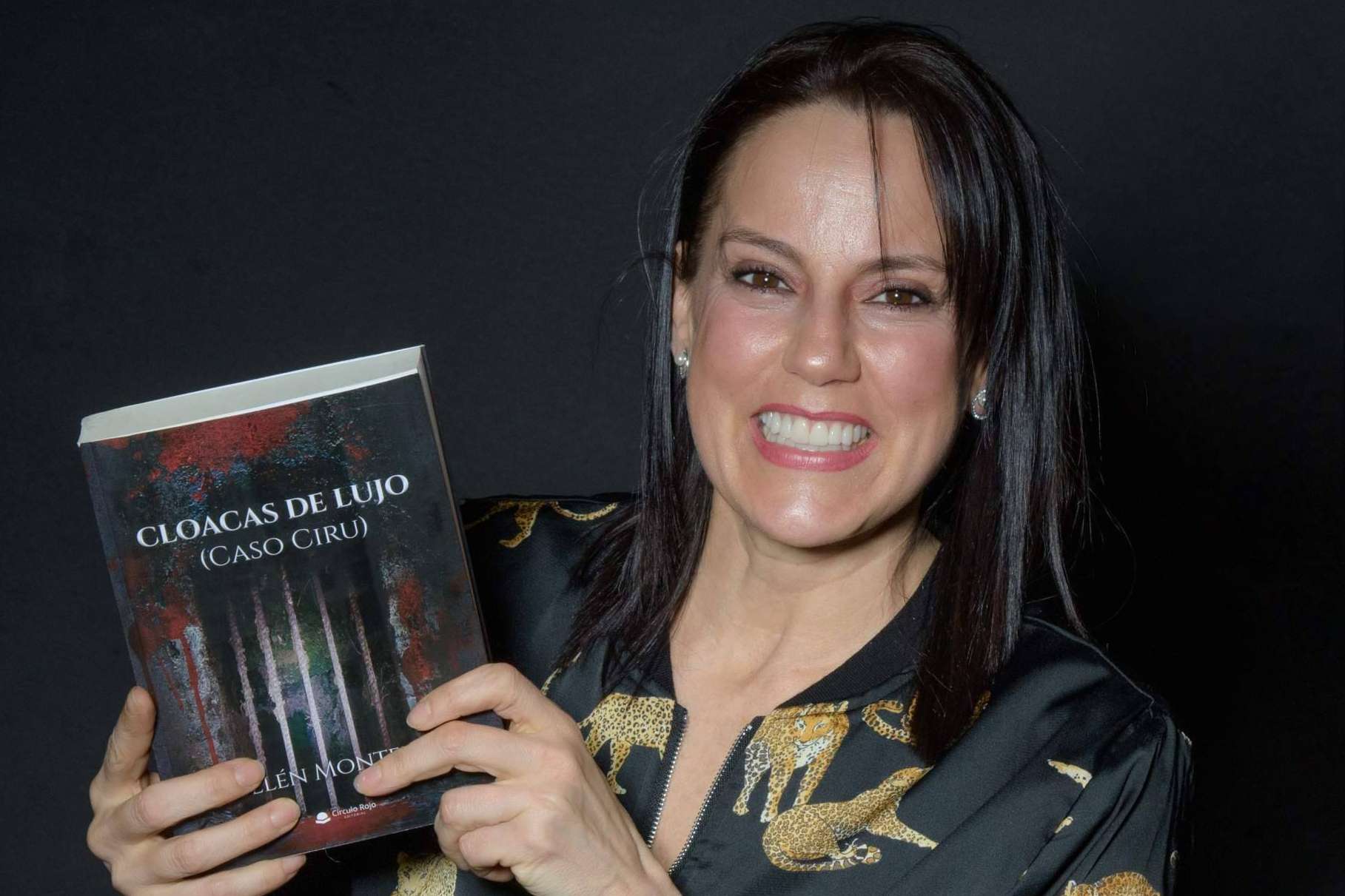 Belén Montero continúa cosechando éxitos con la venta de su primera novela, titulada Cloacas de lujo (Caso Ciru)