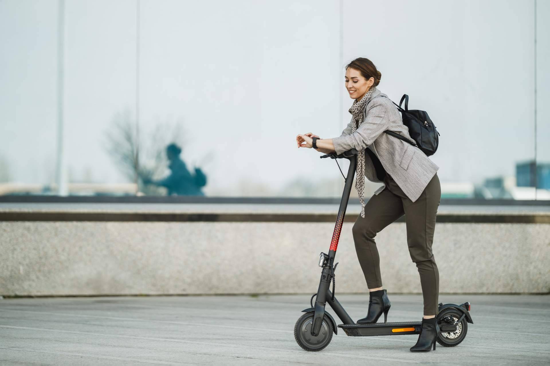 Gran variedad de modelos de patinetes eléctricos baratos en GangaHogar