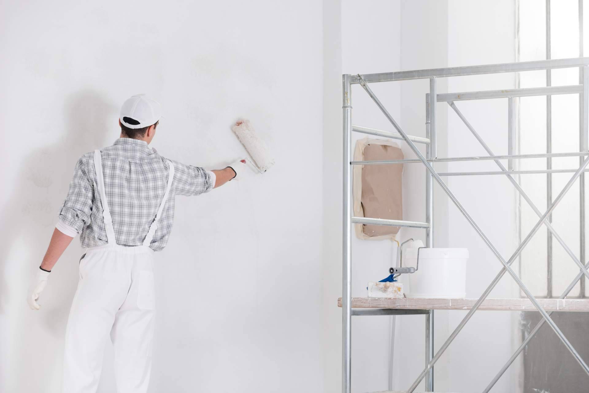 Pintores en Barcelona con Ecocleans, servicios para pintar una vivienda o local con pinturas ecológicas de máxima calidad