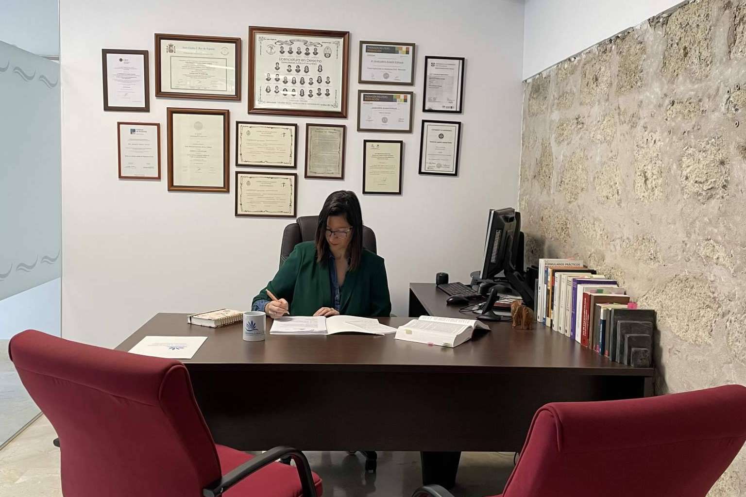 Cancelamos tu Deuda en Canarias defiende los intereses de sus clientes ante las demandas bancarias por el incumplimiento de pago de su tarjeta de crédito