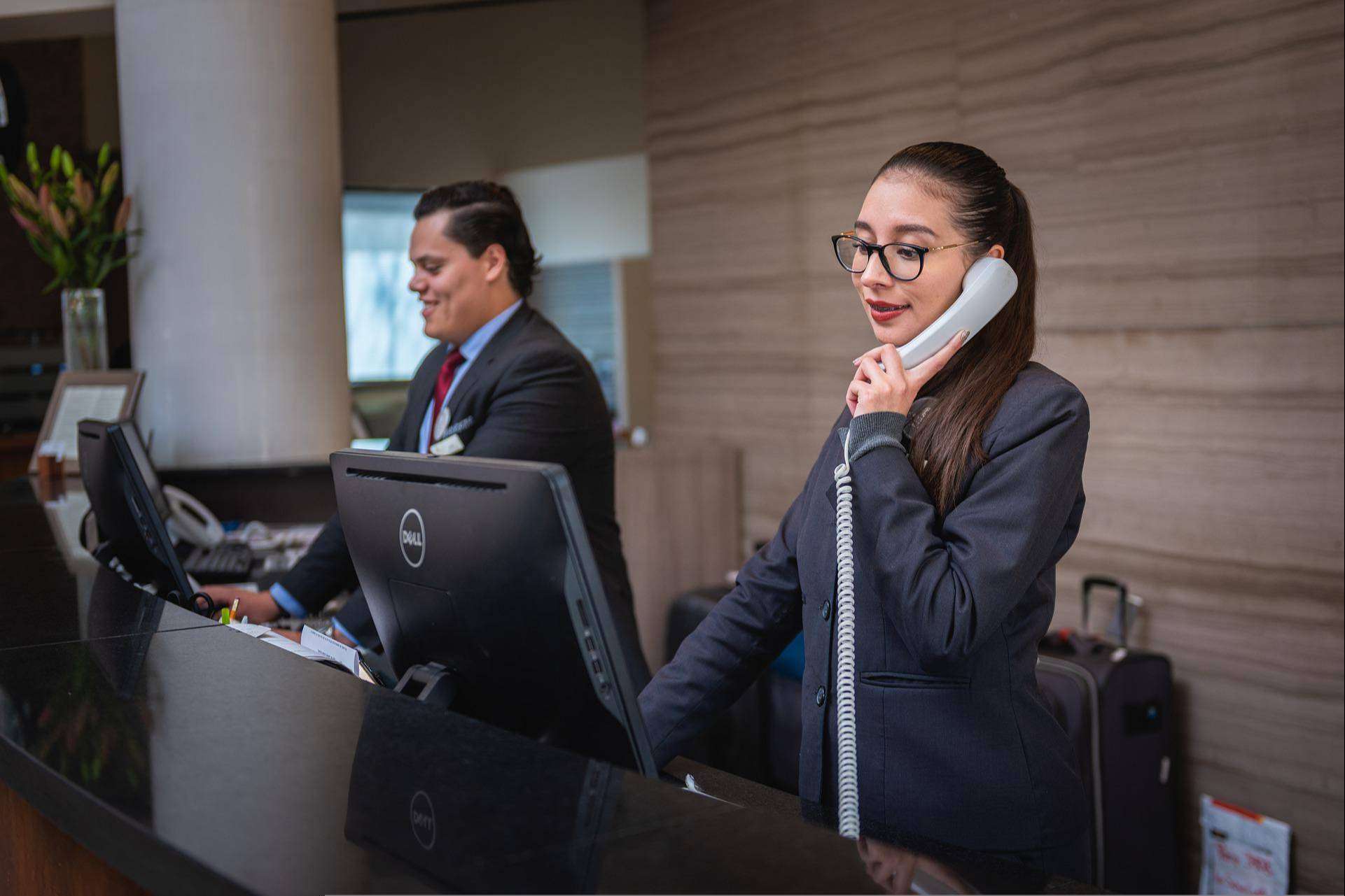 Numerodeinformación.com dispone de los números atención al cliente de alojamientos y hoteles para el verano