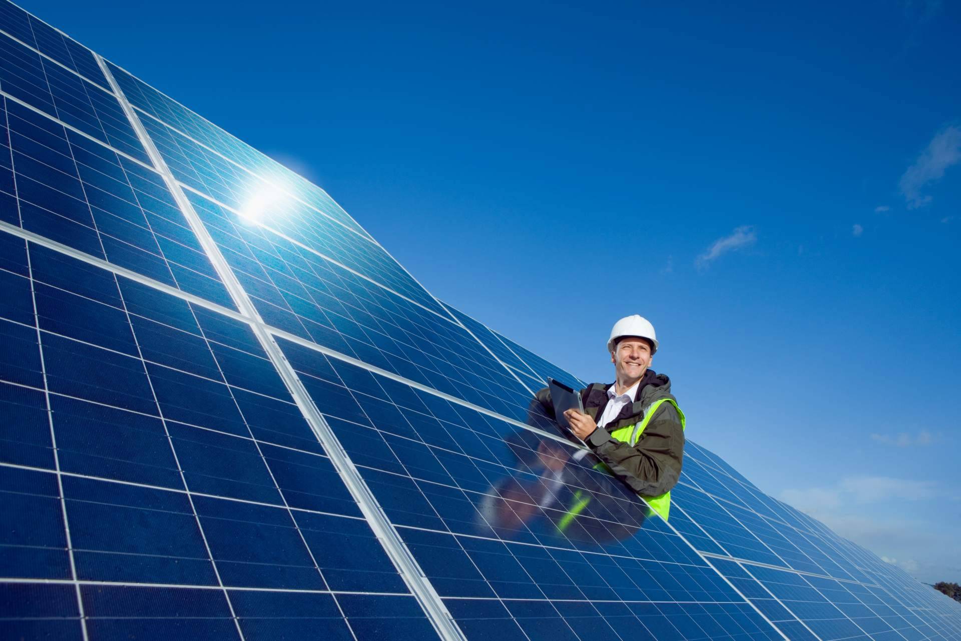 Cómo instalar placas solares fácilmente