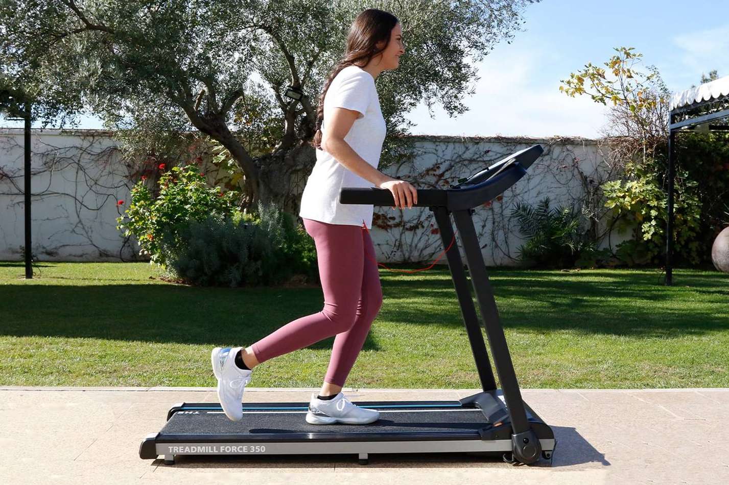 Hacer cardio con las cintas de correr y andar de Behumax