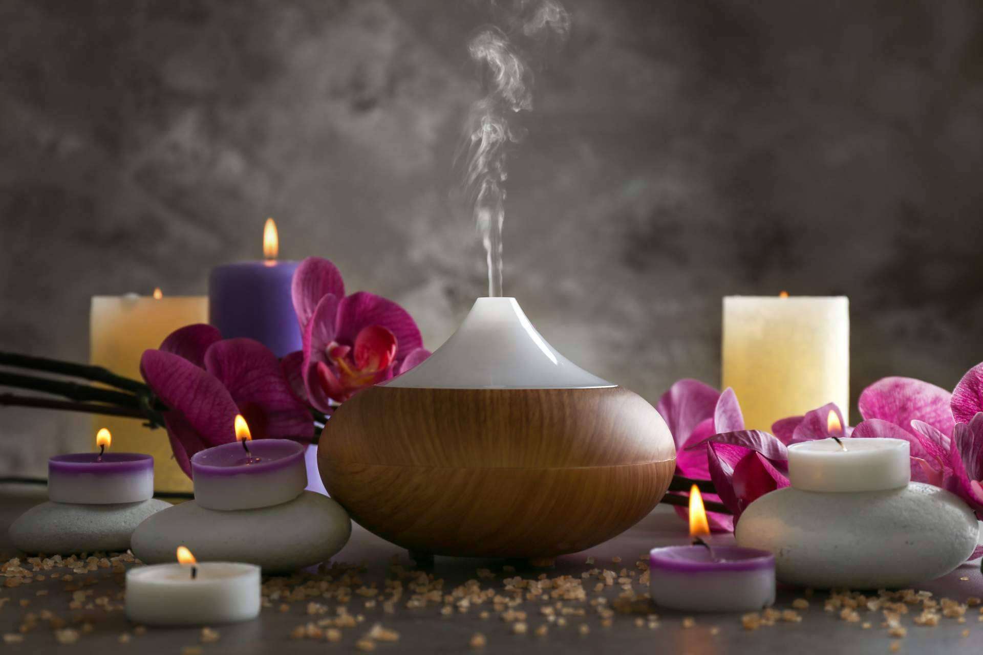 El amplio catálogo de productos de aromaterapia disponible en La Luna de Buda