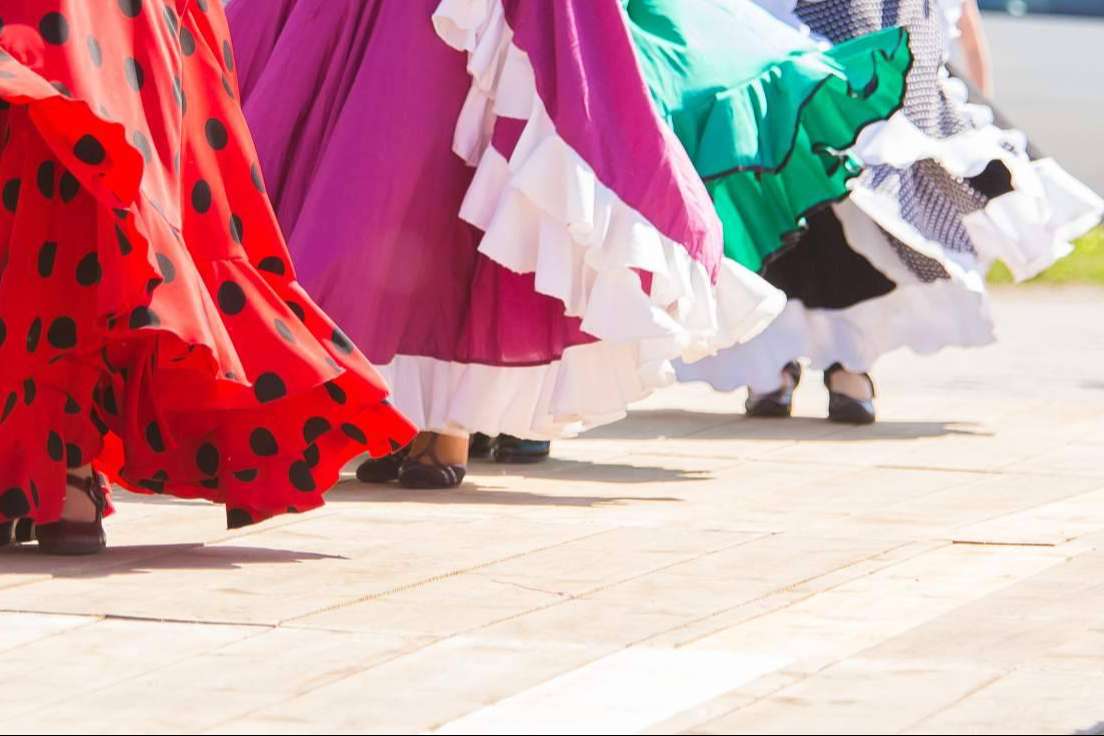 3 cualidades imprescindibles de las faldas flamencas, vuelo, resistencia y tejido antielectricidad estática