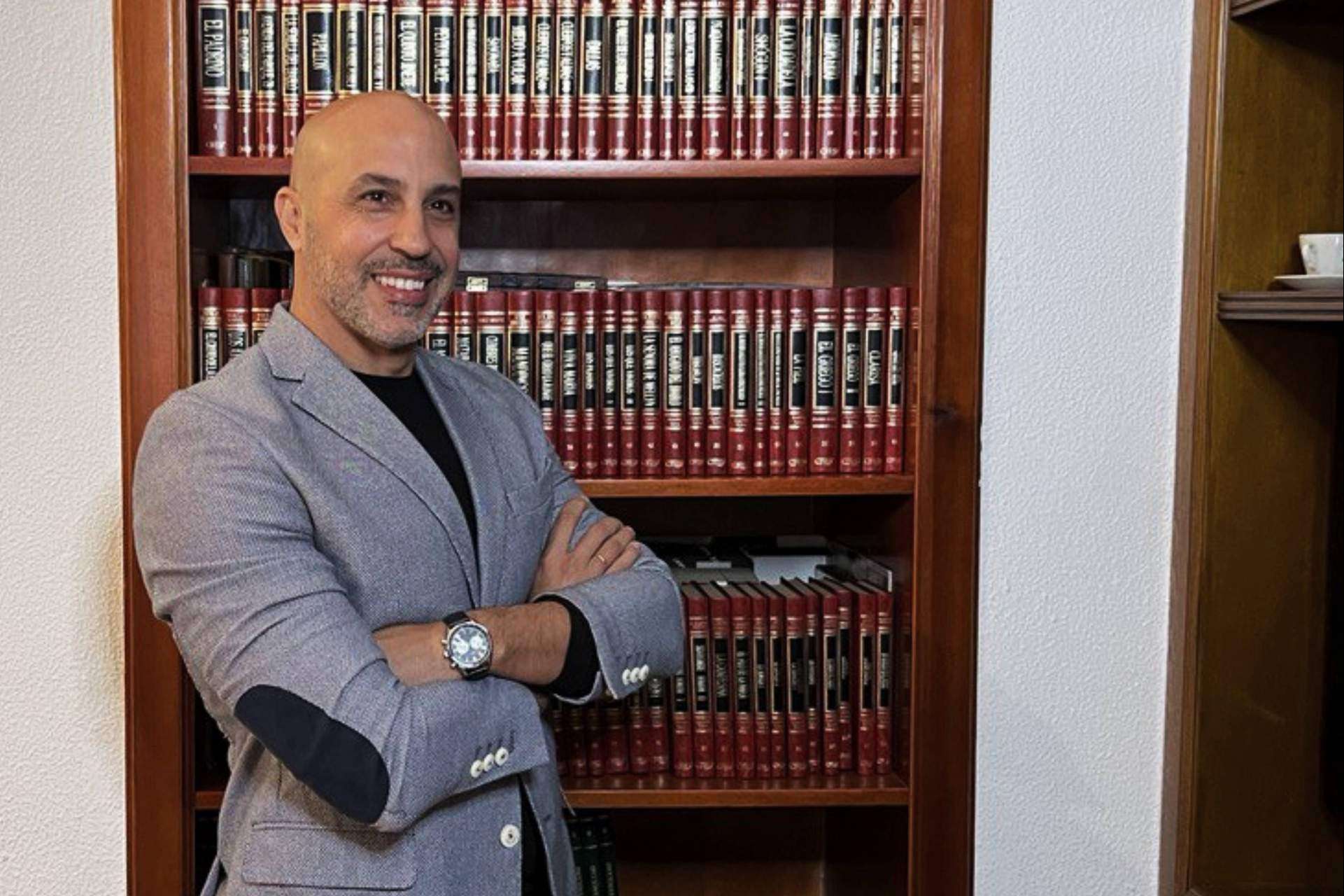 David Macías presenta ‘Poemas y otras banalidades de mi mente’, publicada por Letrame Grupo Editorial