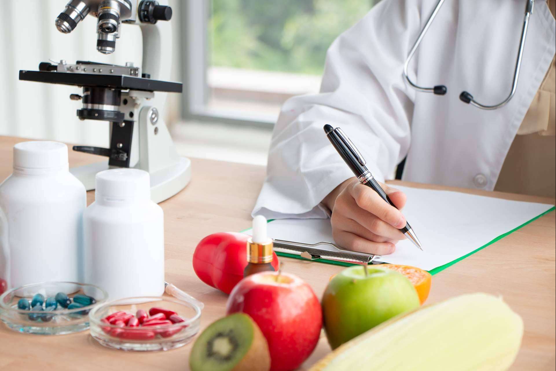 Obtener suplementos naturales para reforzar el sistema inmunológico a través de Biopharmacia