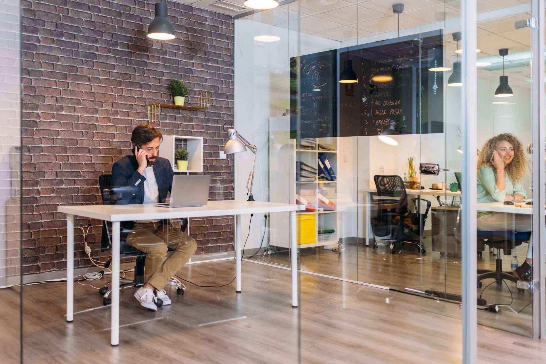 6 claves para trabajar en un coworking por La Guarida Creativa