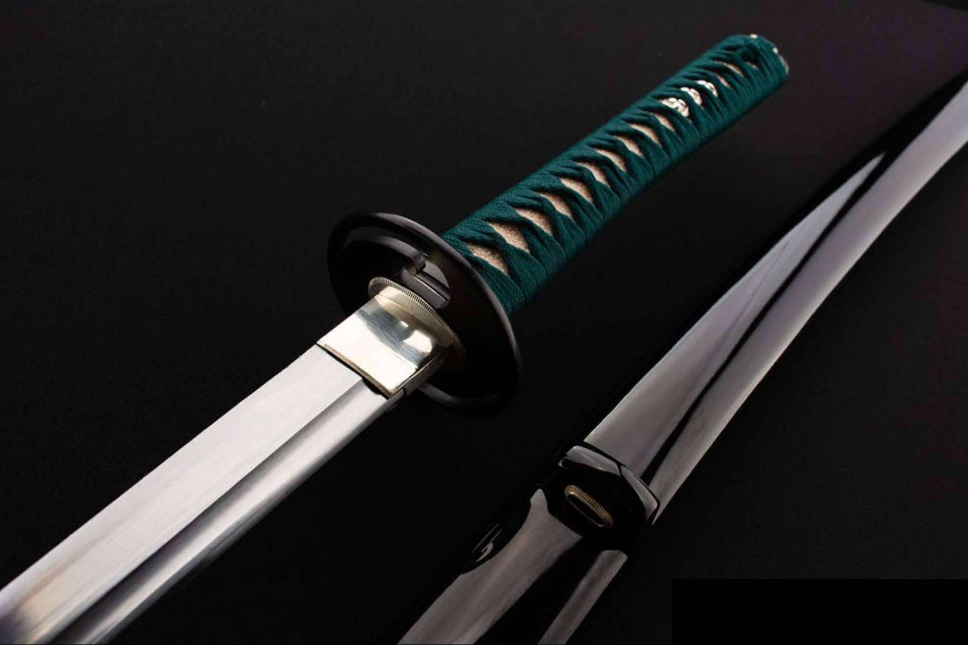 Katanamart ofrece la posibilidad de adquirir modelos personalizados de katana