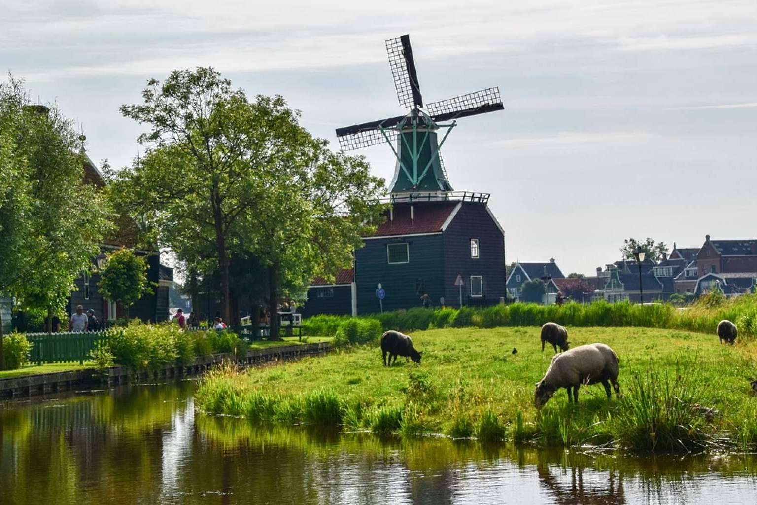 ¿Por qué realizar la excursión a Volendam que propone Vero4travel?