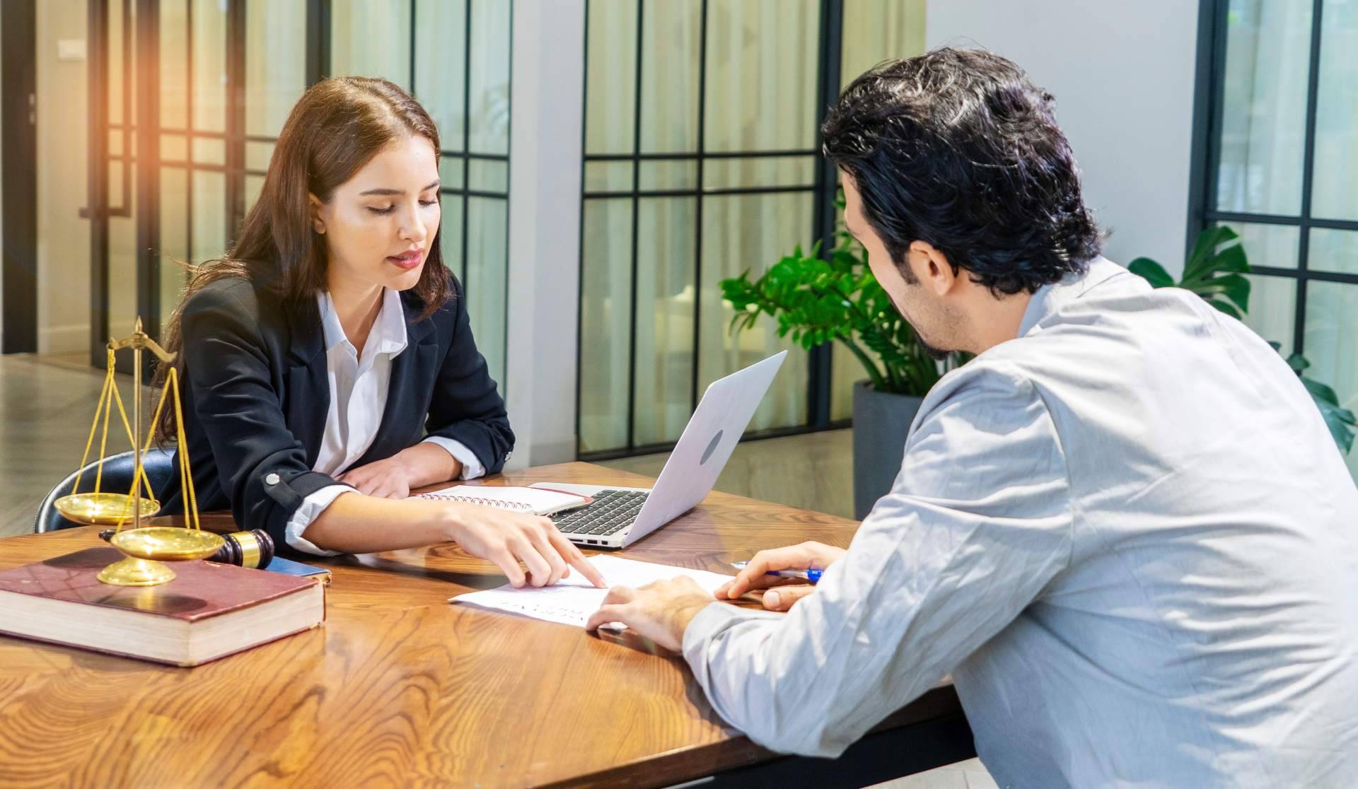 Contratación de trabajadores extranjeros en España con asesoramiento de TG Legal Consulting