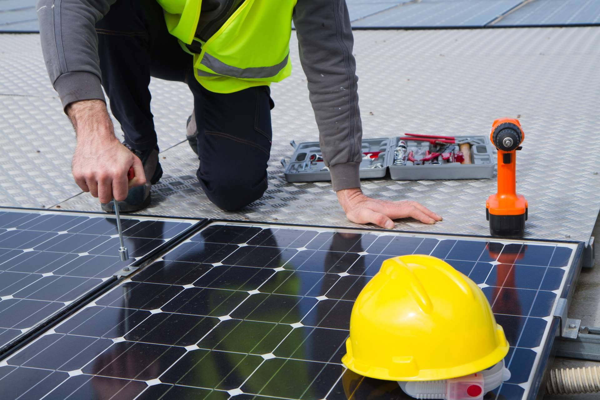Las ventajas de instalar paneles fotovoltaicos con Silithium