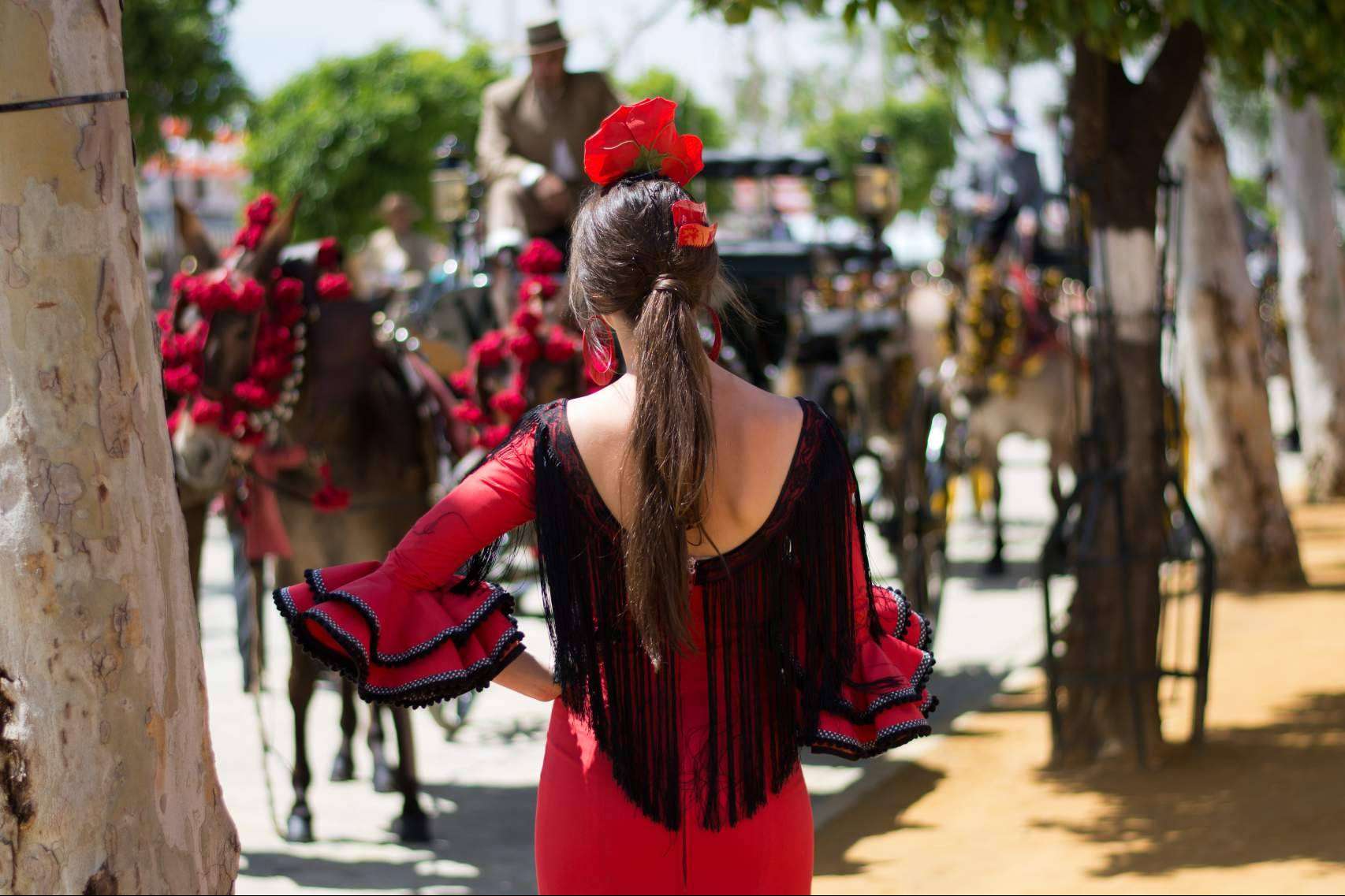 Tendencias, vestidos de flamenca para la feria de Málaga por Viva La Feria