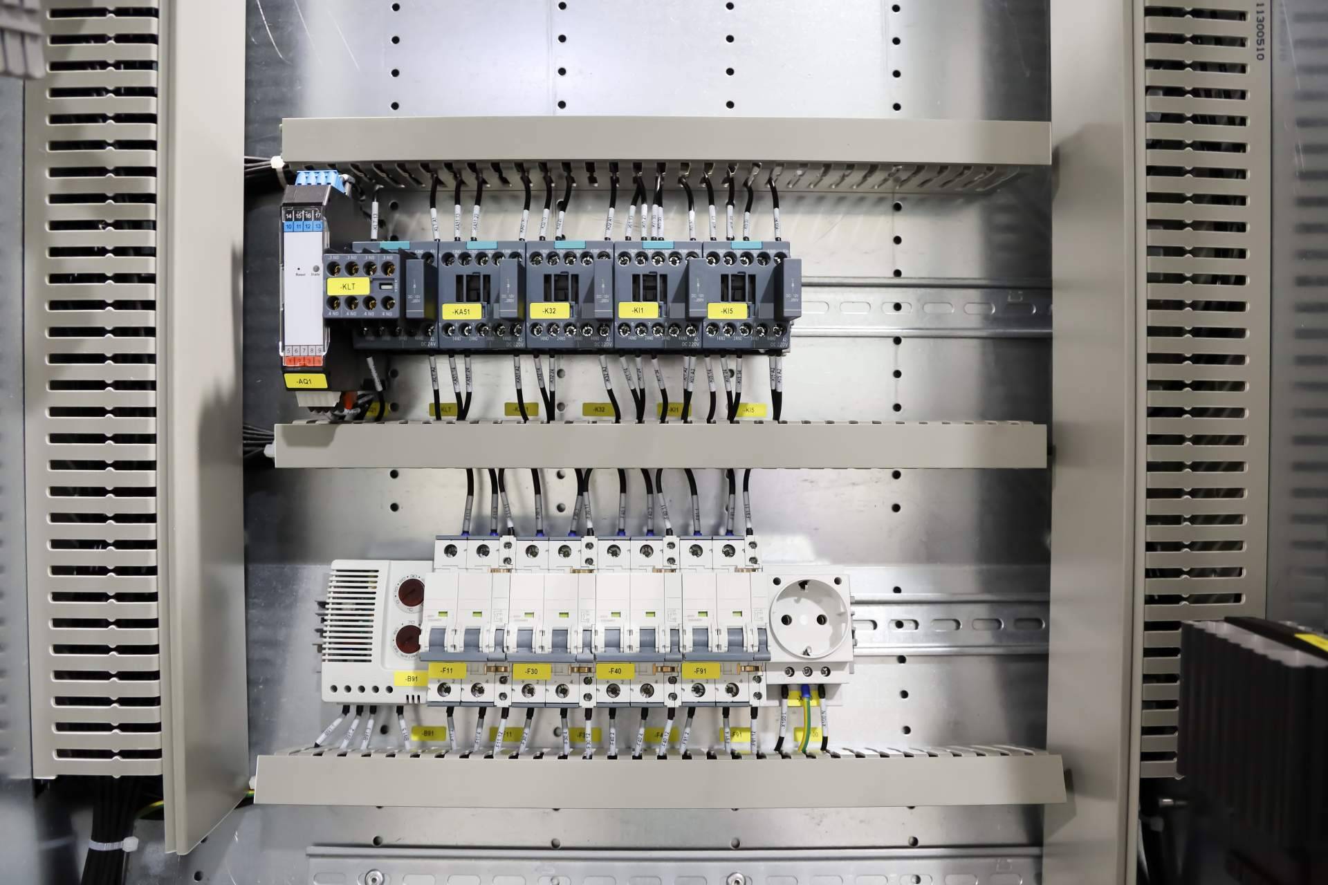 Diferenciales superinmunizados Schneider, disponibles en Cadenza Electric