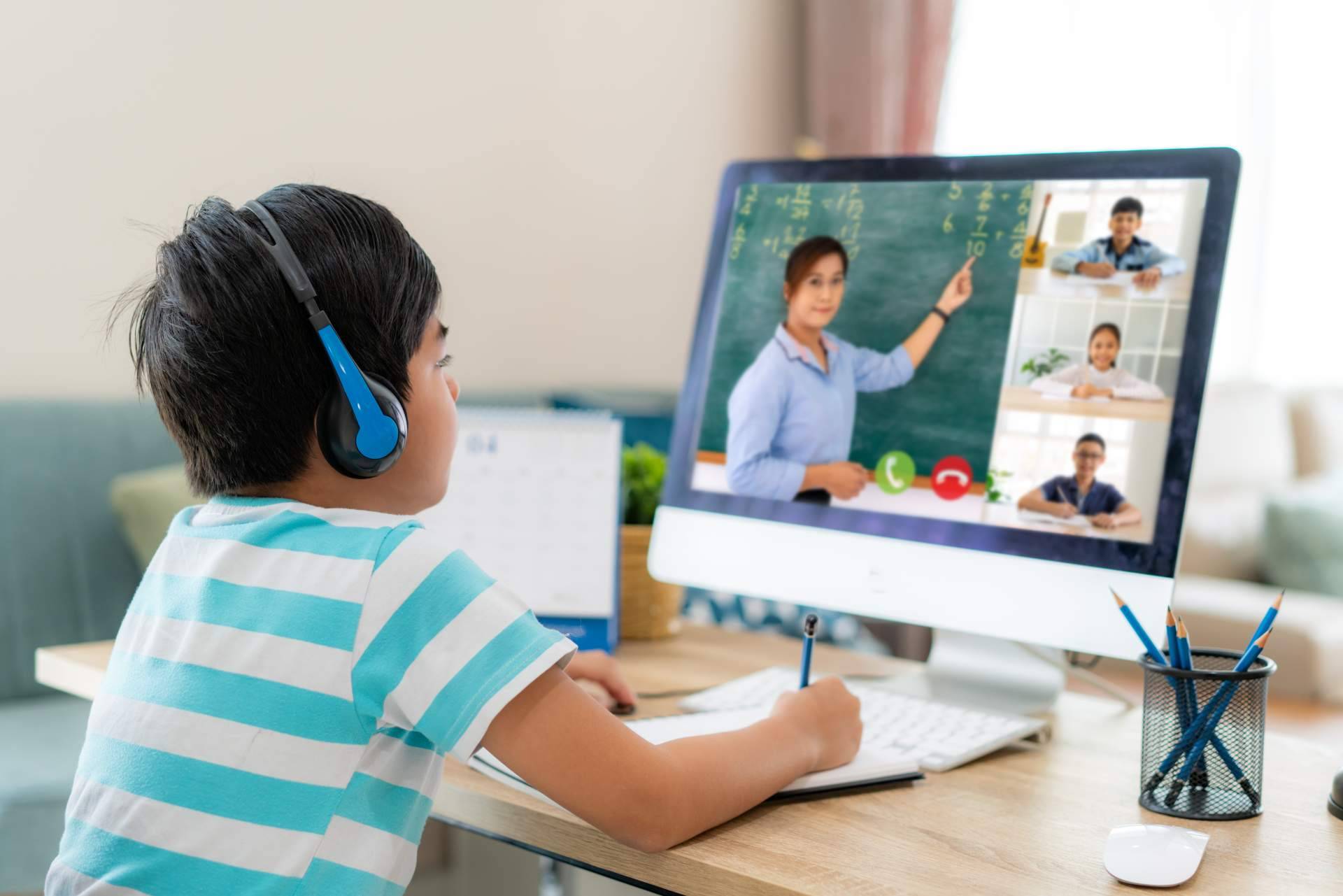 Educación virtual; acortando distancias con el aprendizaje virtual a distancia