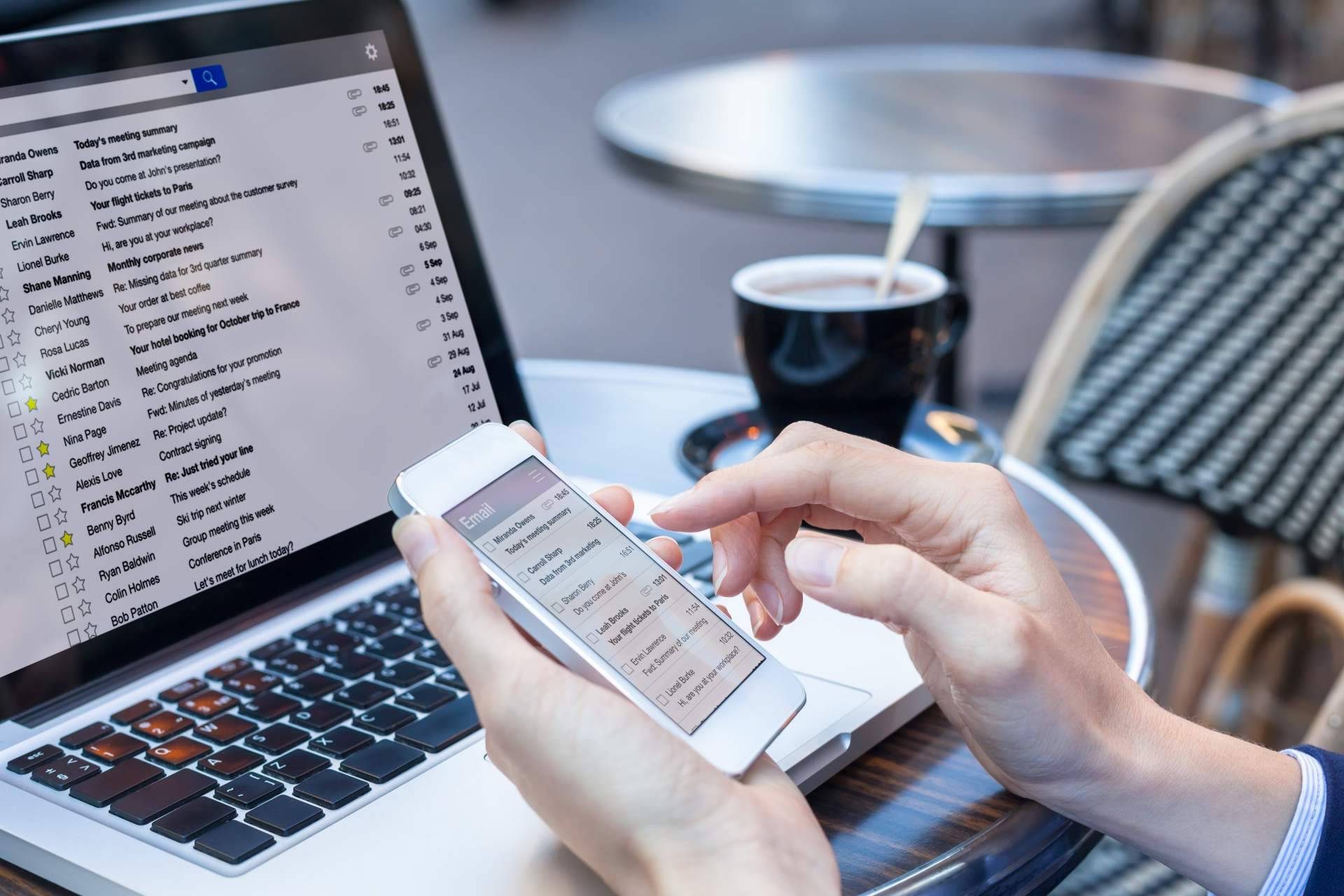 Mejorar la productividad gracias a las apps vinculadas al sistema gestor de la empresa, por AKX Studio