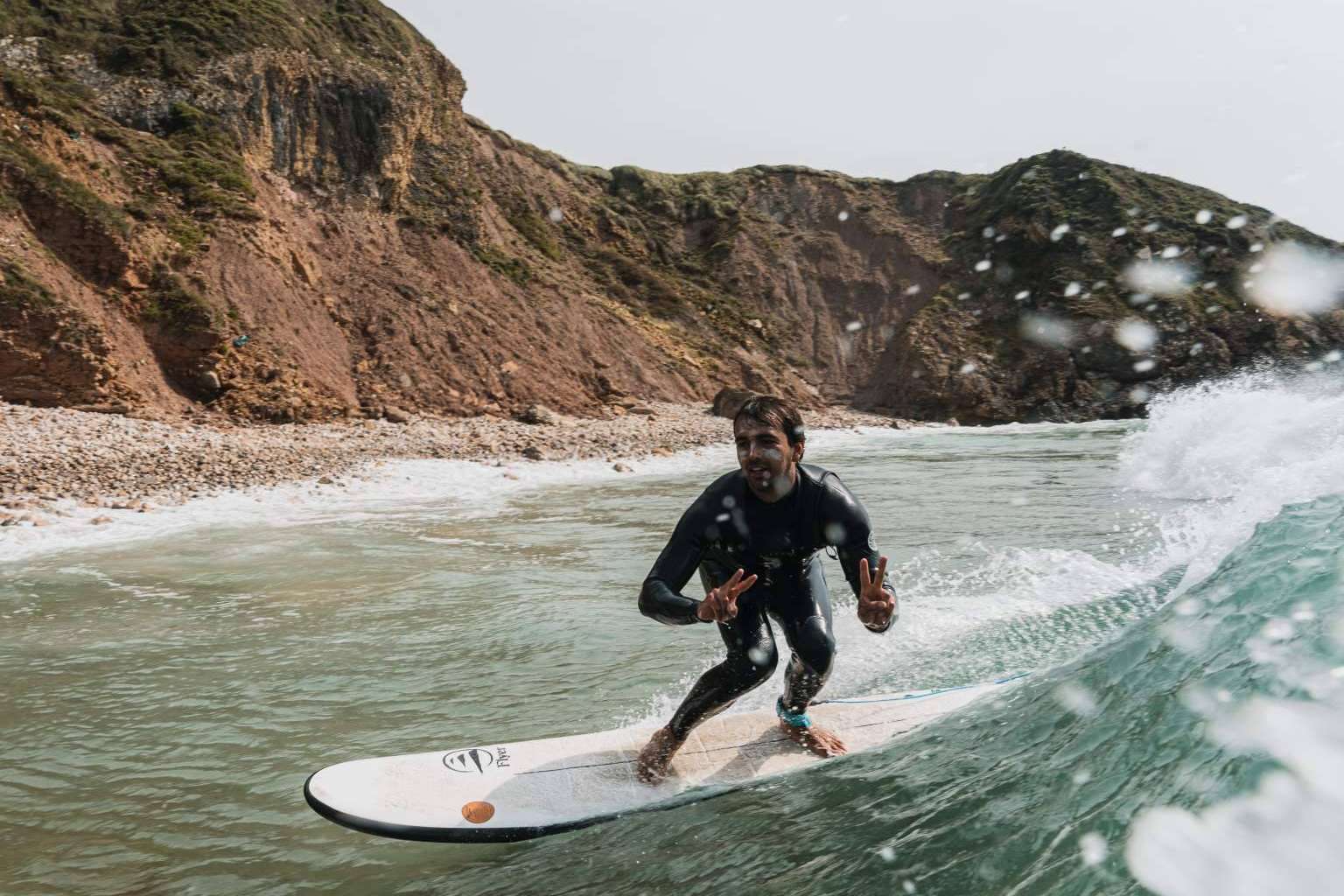 Flysurf recomienda 5 de los mejores destinos de surf de España