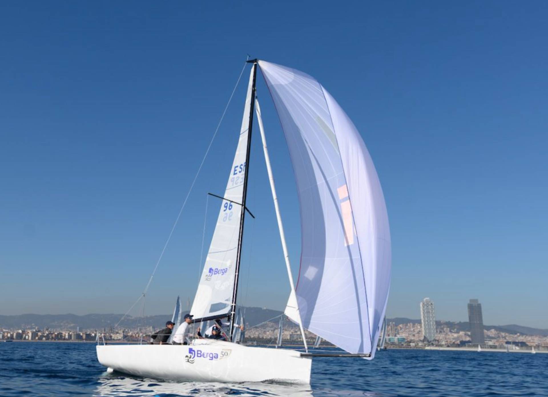HangTen – Hermanos Berga ganador de la 2ª serie invernal de J70 en Barcelona