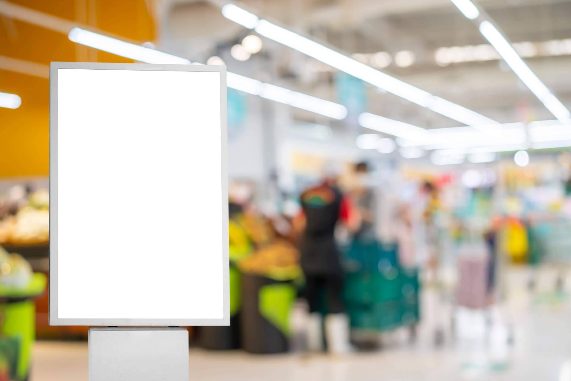 Cómo el digital signage ayuda al aumento de las ventas en el Black Friday, por Recubik
