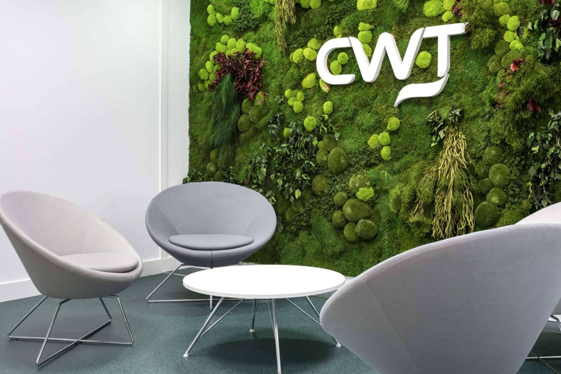 CHAVSA finaliza con éxito la reforma integral de la nueva sede de oficinas de la empresa internacional CWT en Sevilla