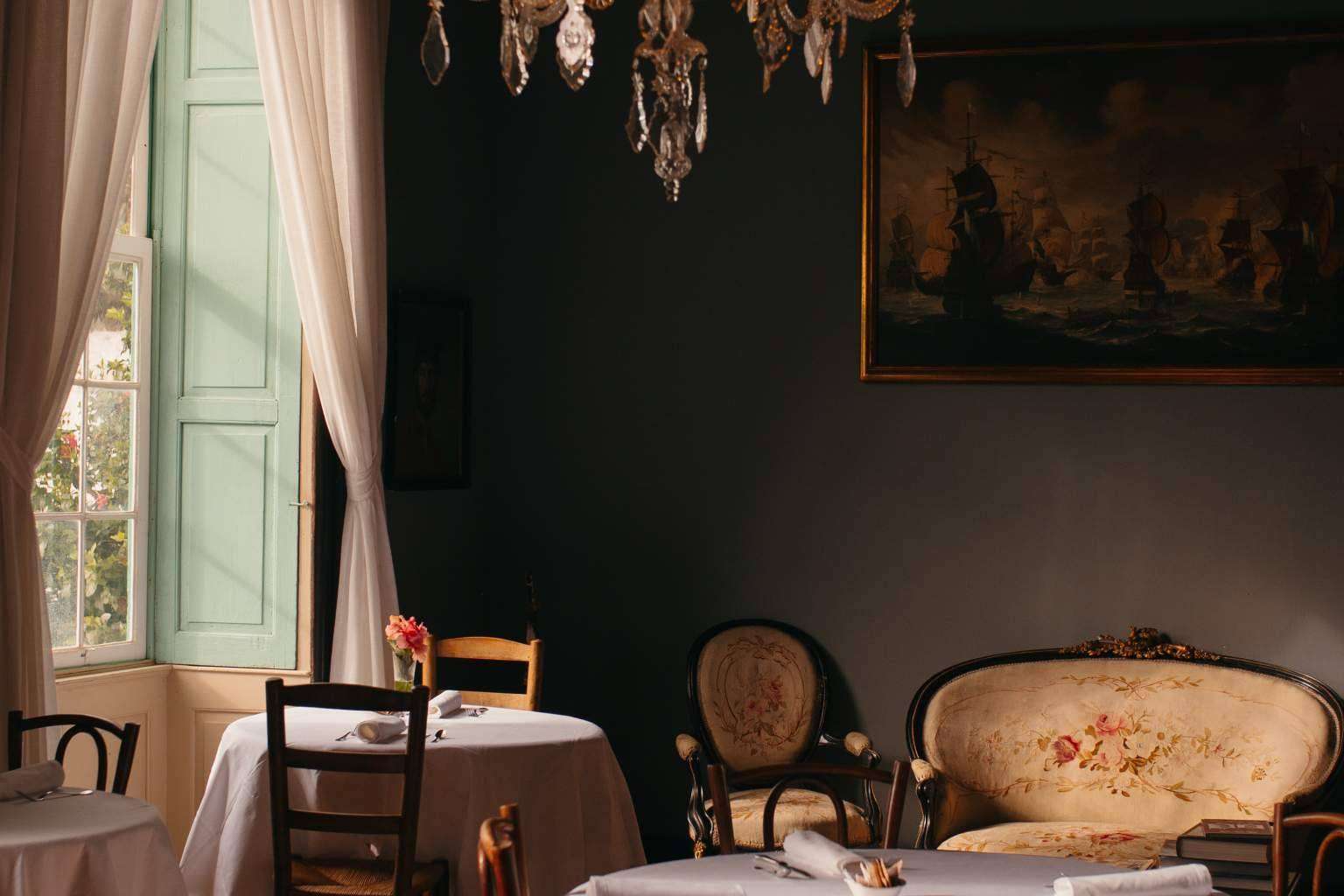 La Casa de los Naranjos, un hotel boutique con elementos naturales e históricos