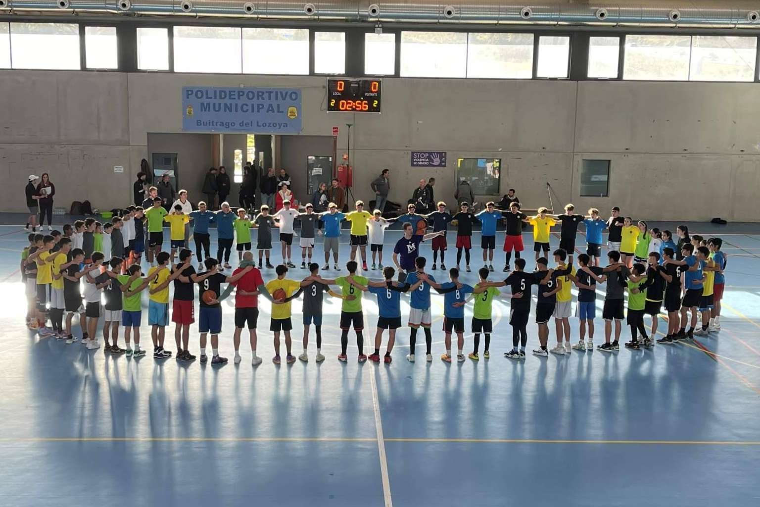 Deaquiparafuera revoluciona a media España con su evento American Youth Draft