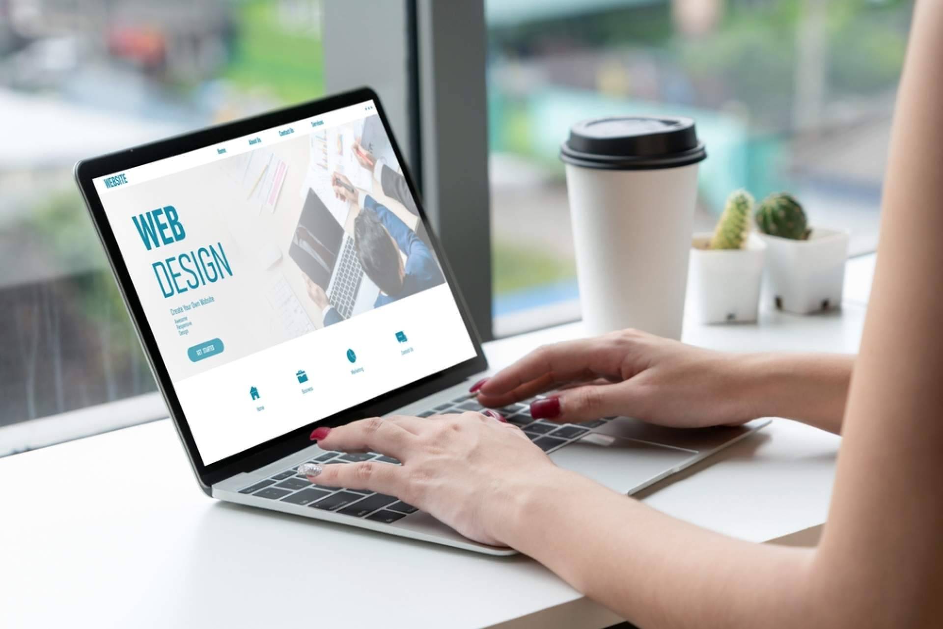 3Androides, expertos en el desarrollo web a medida