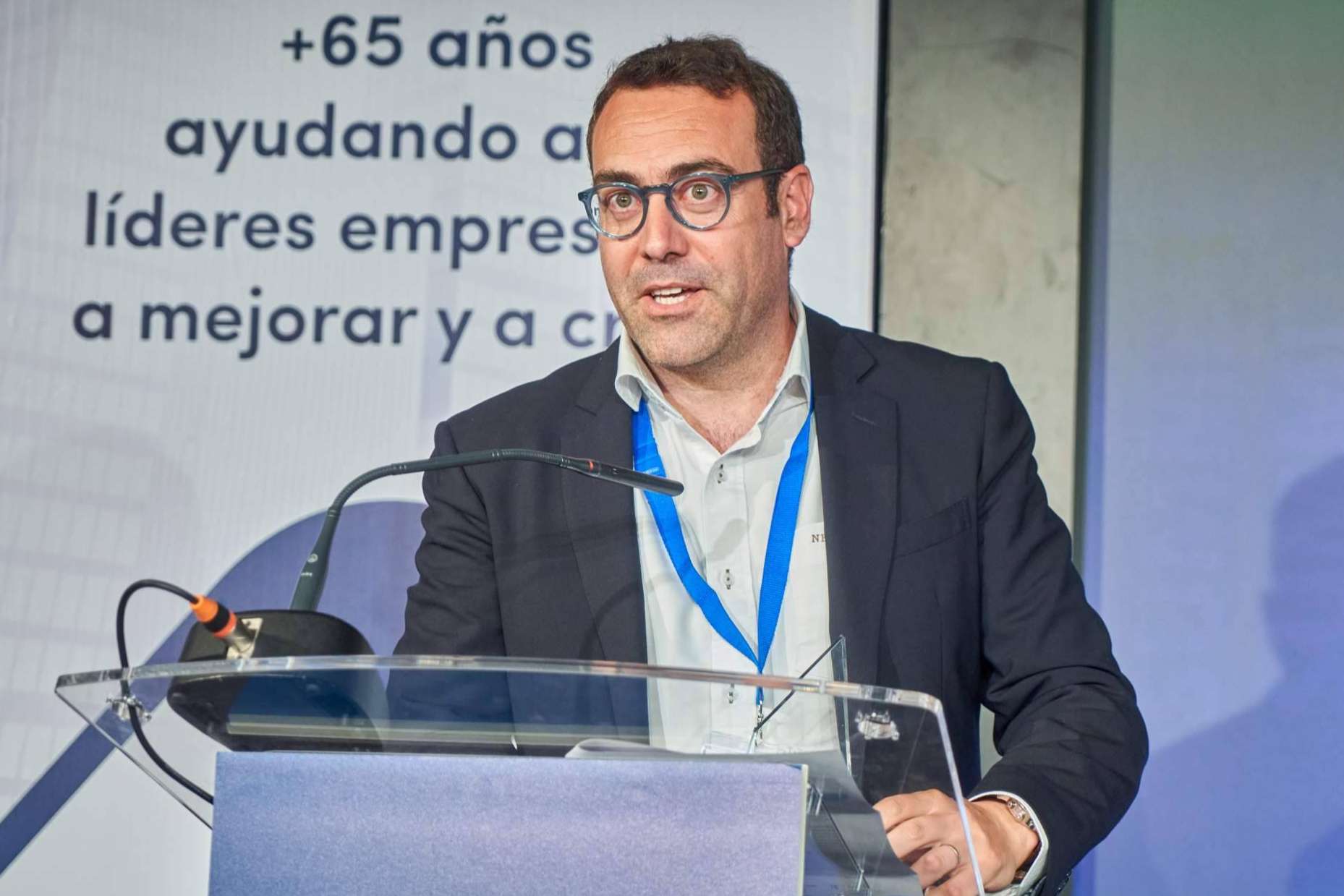 COMUNICAZYON; EL LIBRO (en mayúsculas) para dominar y monetizar el arte de la oratoria