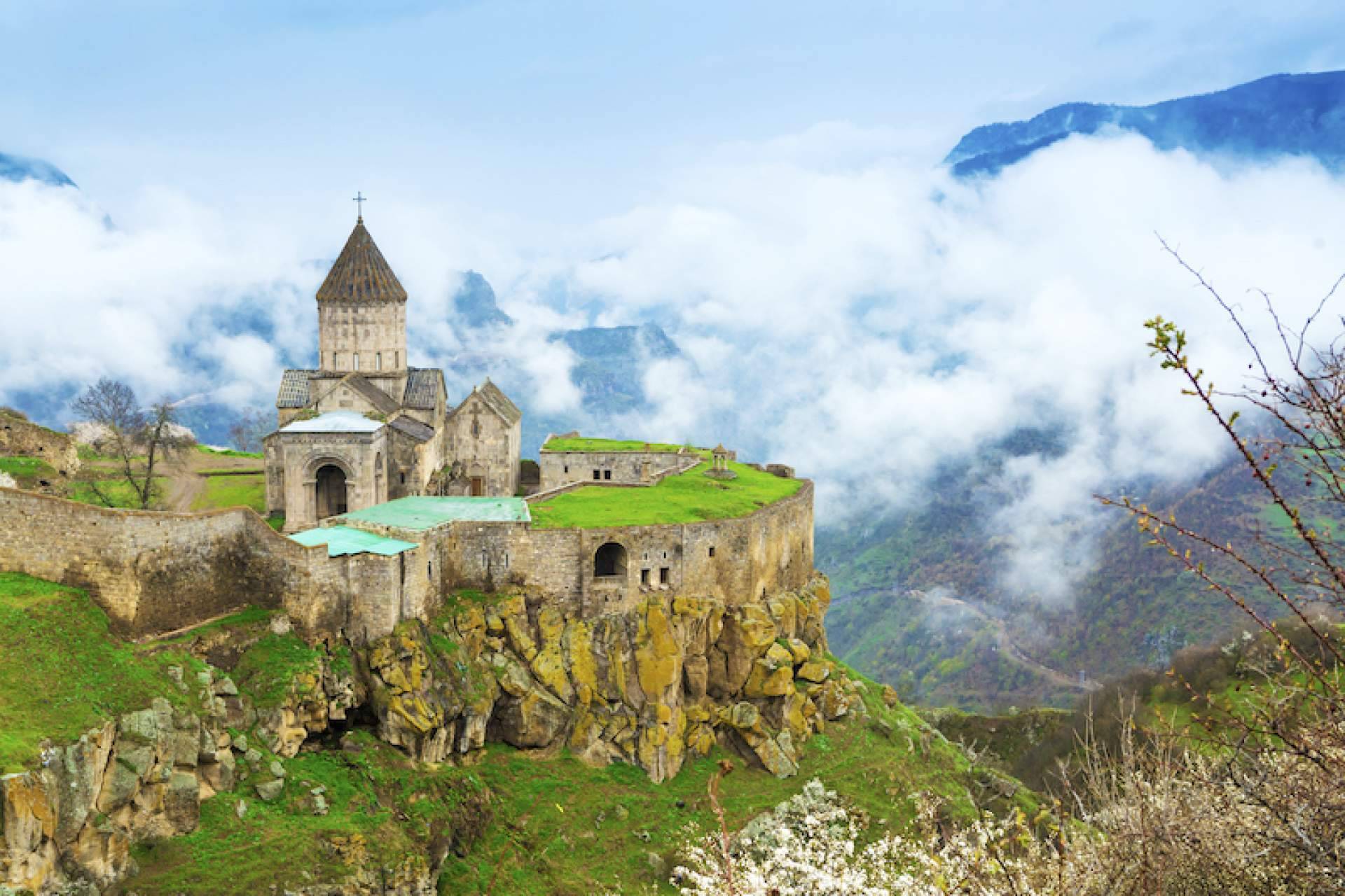 Viajar a Armenia con Amistad Tours