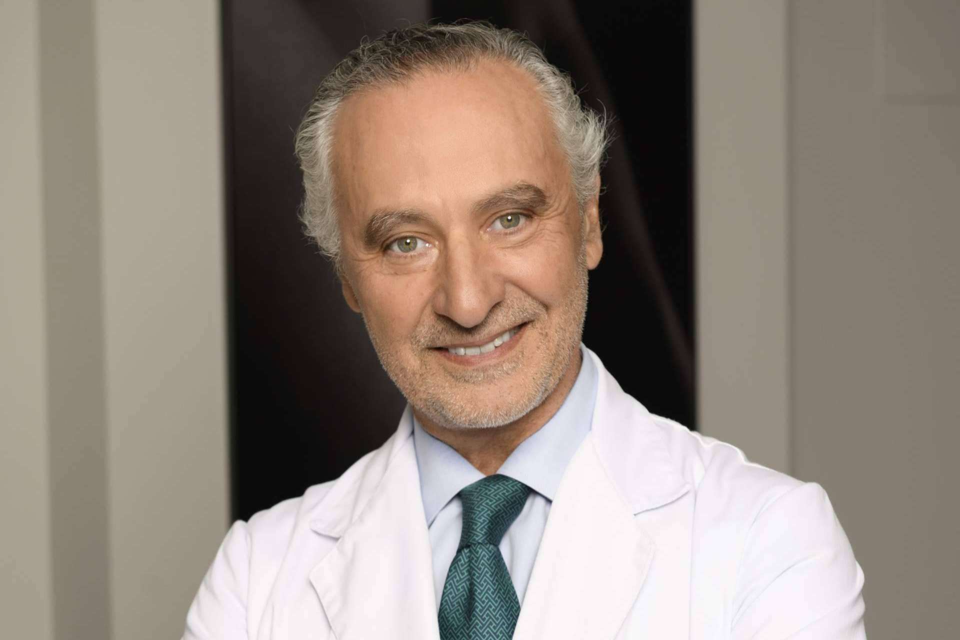 Brow Lift 360, el lifting de cejas para una mirada con chispa, que elimina su aspecto cansado (o entristecido)