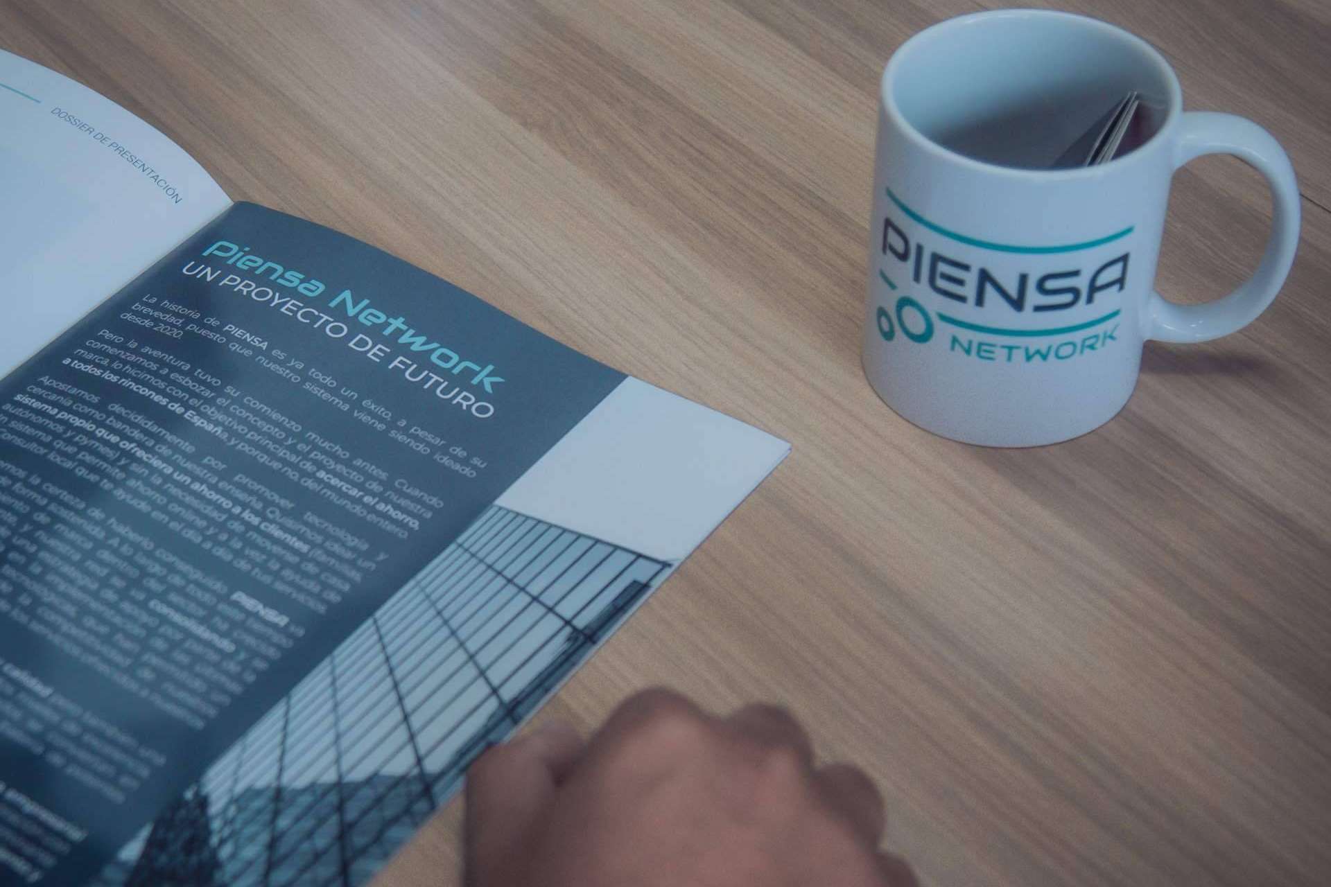 Piensa Network, una plataforma de ahorro donde contratar todo tipo de servicios para el día a día
