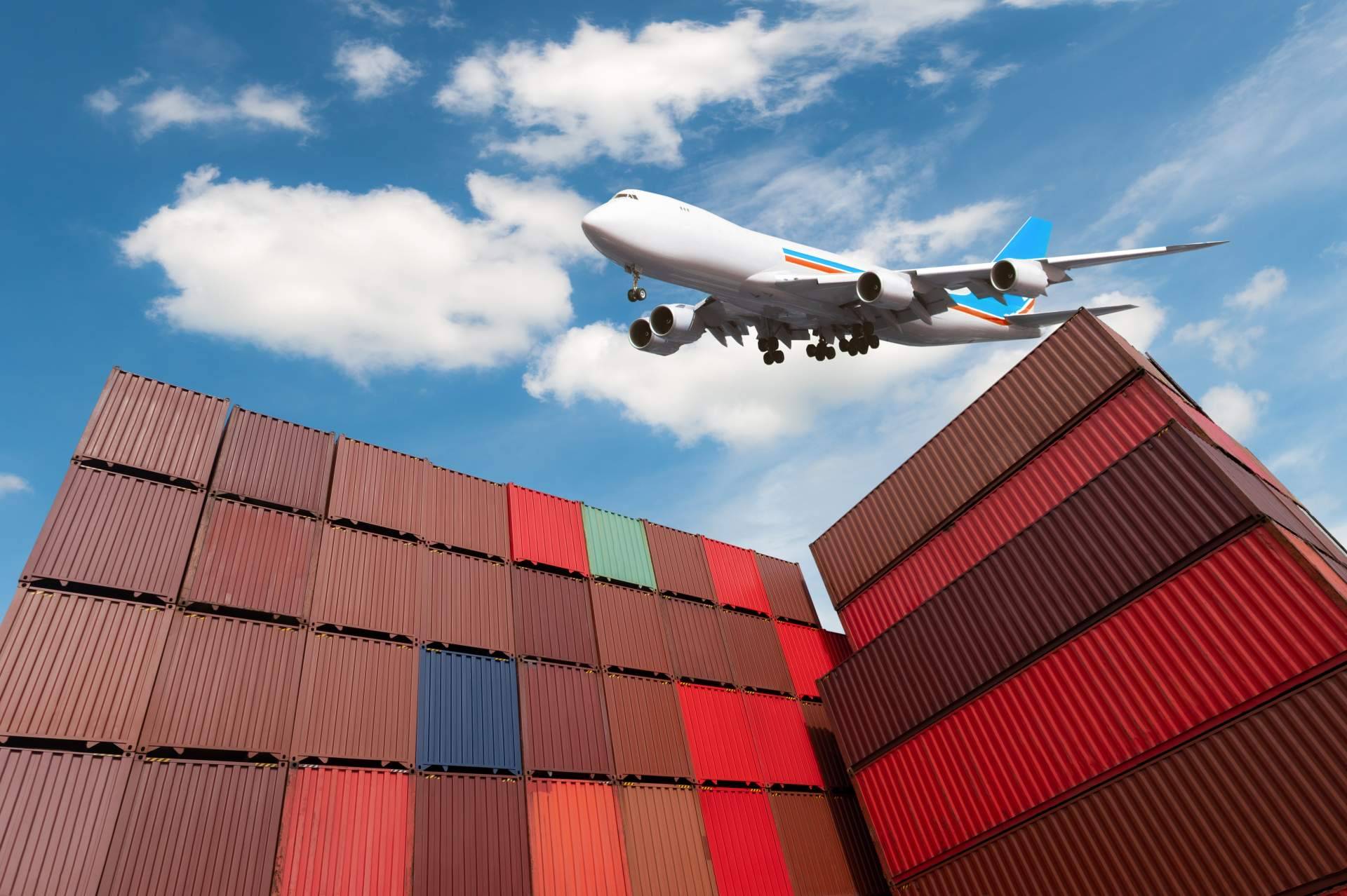 Easy Trans, transporte aéreo internacional de mercancías