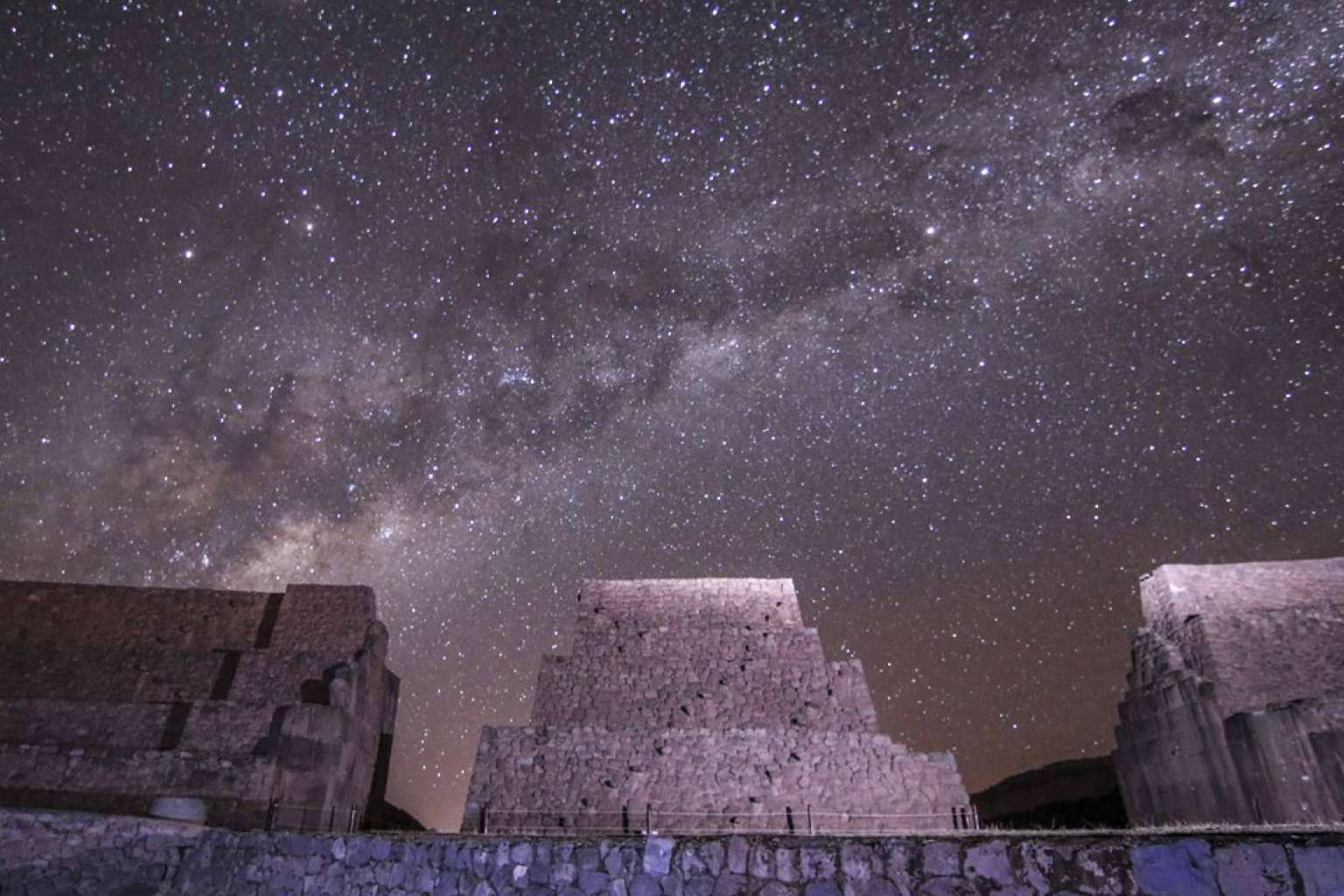 La noche peruana ofrece un cielo para explorar y fotografiar