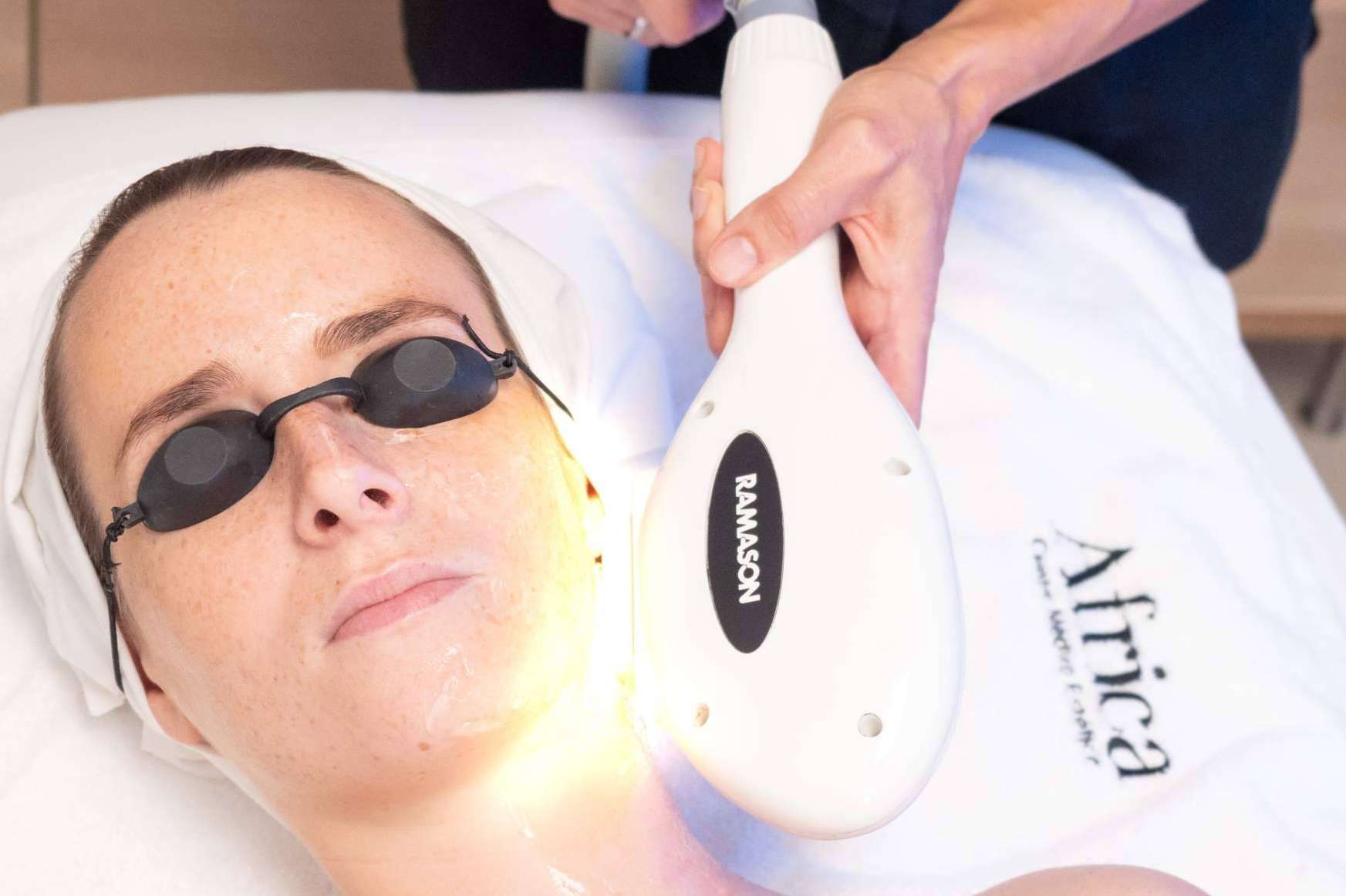 Centro Médico Estético África, especialistas en tratamientos para el rejuvenecimiento facial