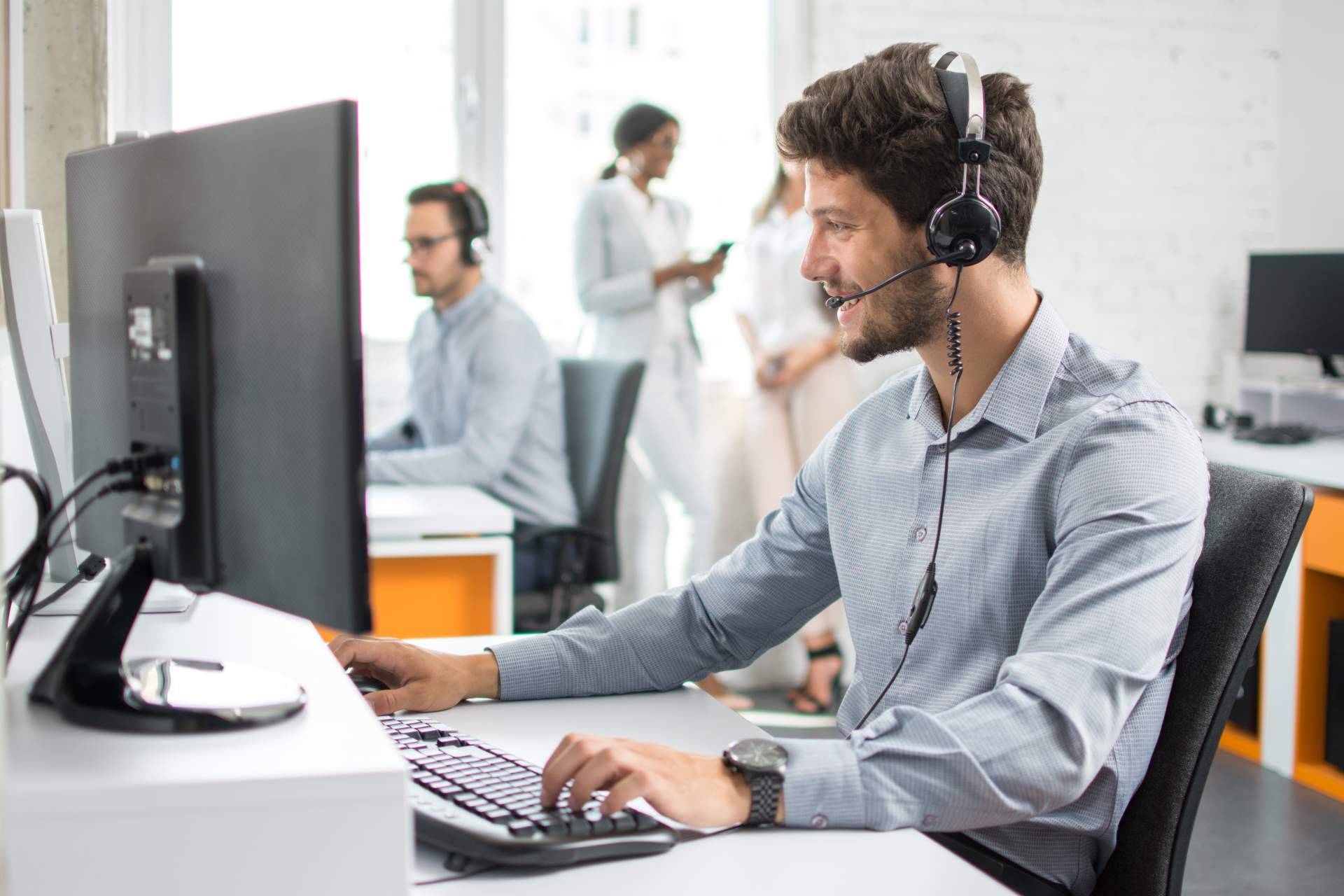 Cómo elegir el Helpdesk adecuado para una empresa