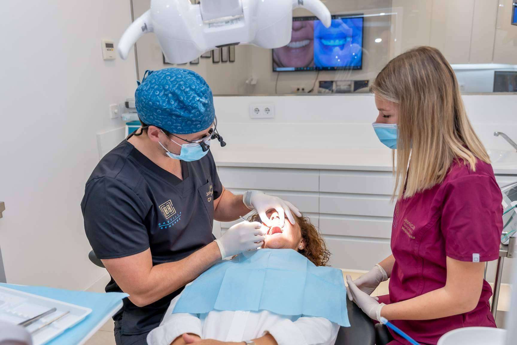 Clínica Dental Castilla Bersabé ofrece tecnología y personalización para casos de alta complejidad