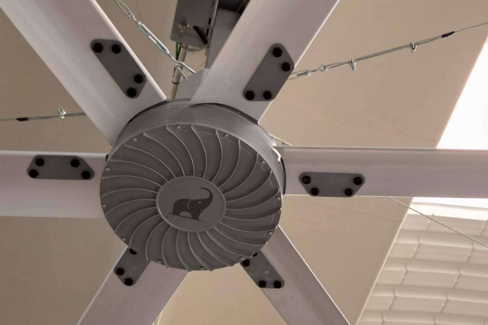 ‘Lfans’ mega ventiladores industriales de alto volumen y baja velocidad