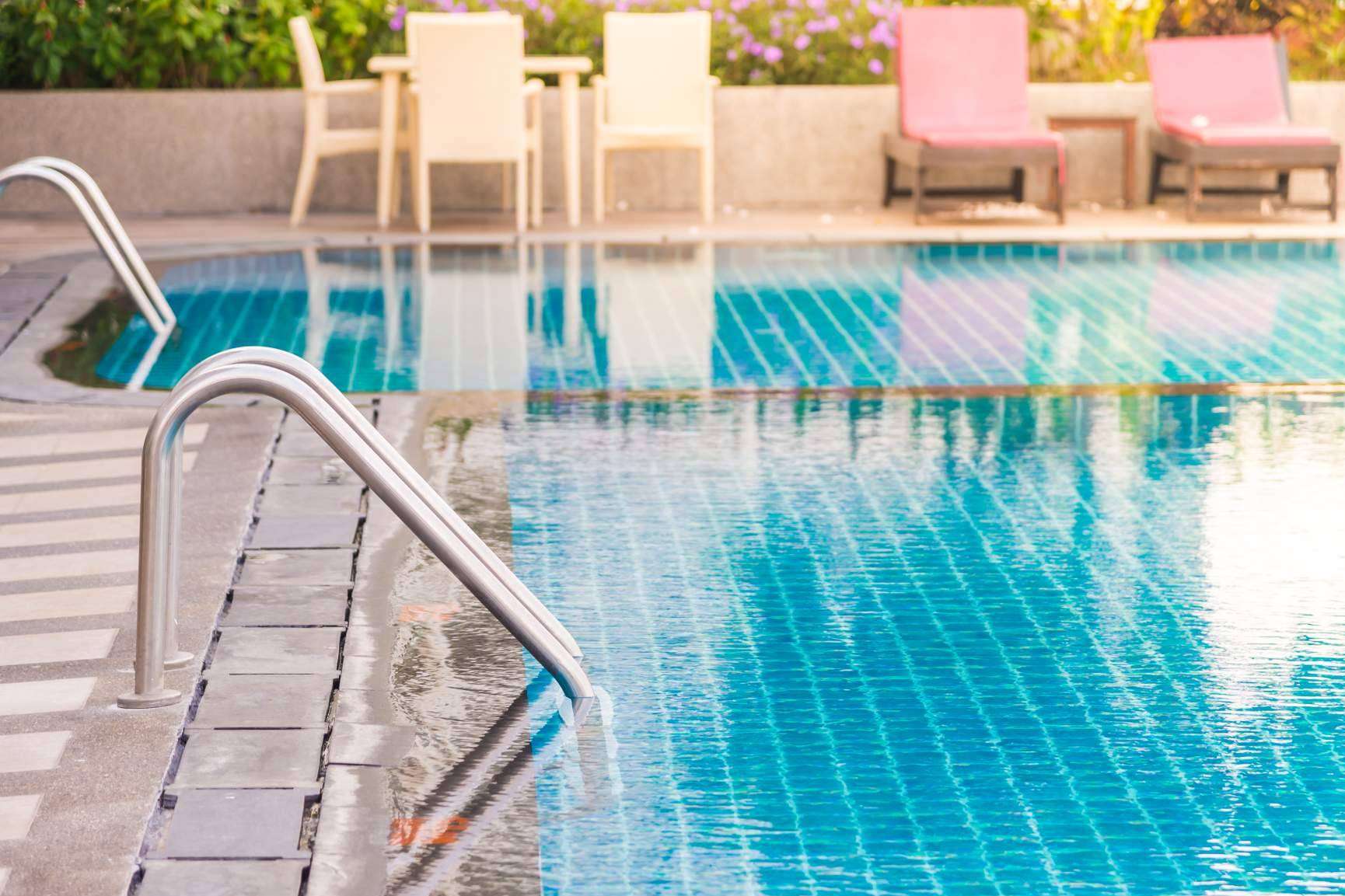 Adelantarse al verano con Ferrocano Suministros y sus productos para piscinas
