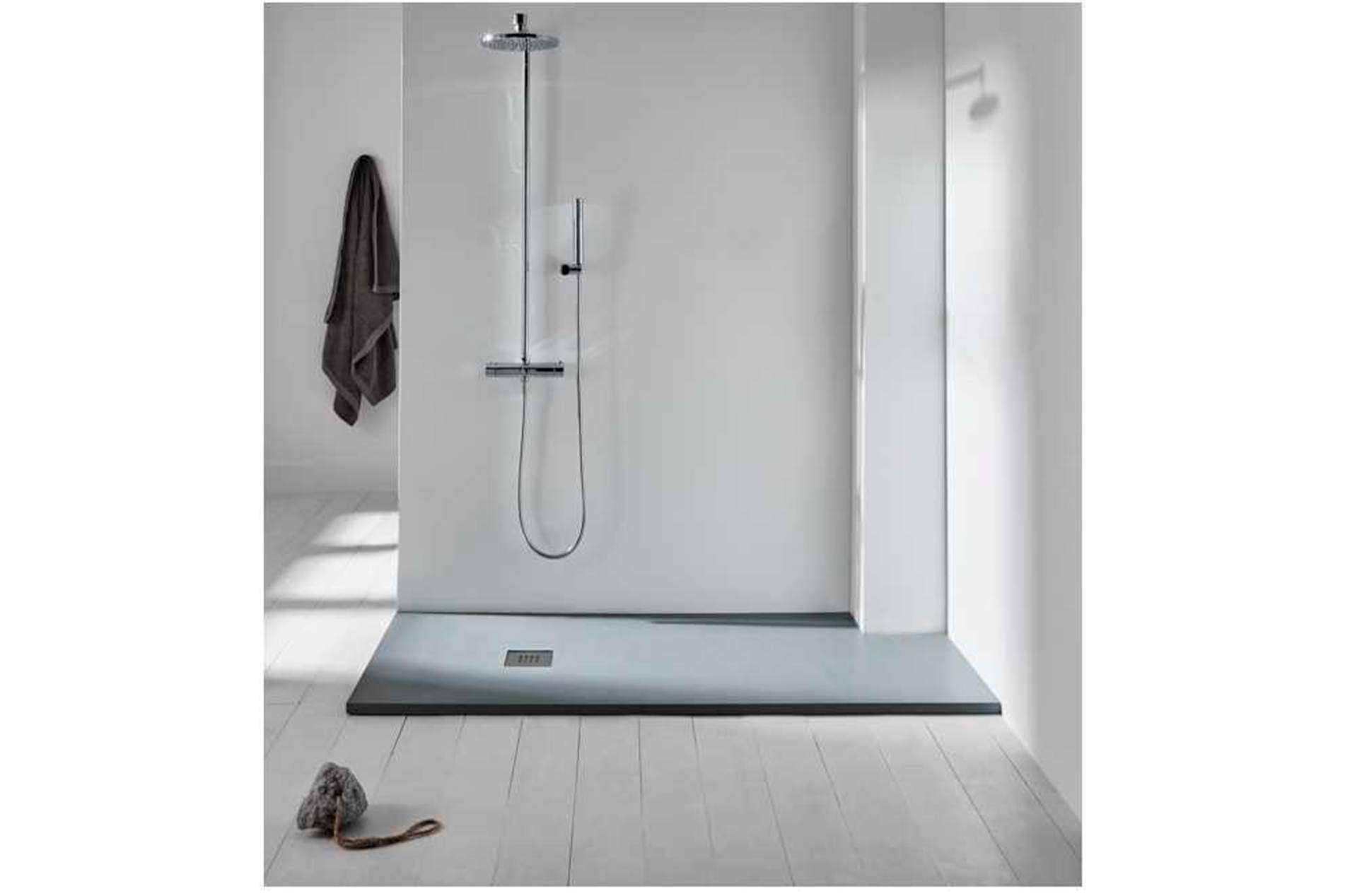 Bañoweb ofrece calidad, estilo y personalización en platos de ducha de resina