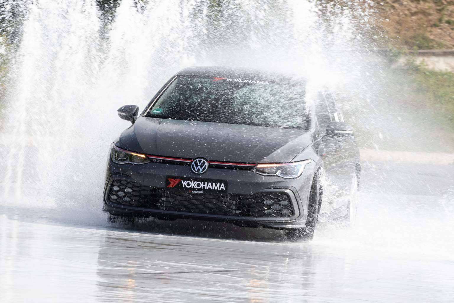 Neumáticos Yokohama, grandes ofertas en Confortauto
