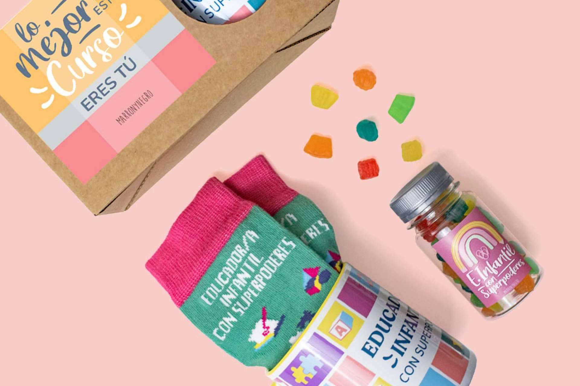 Regalos de fin de curso para profesores con marronynegro